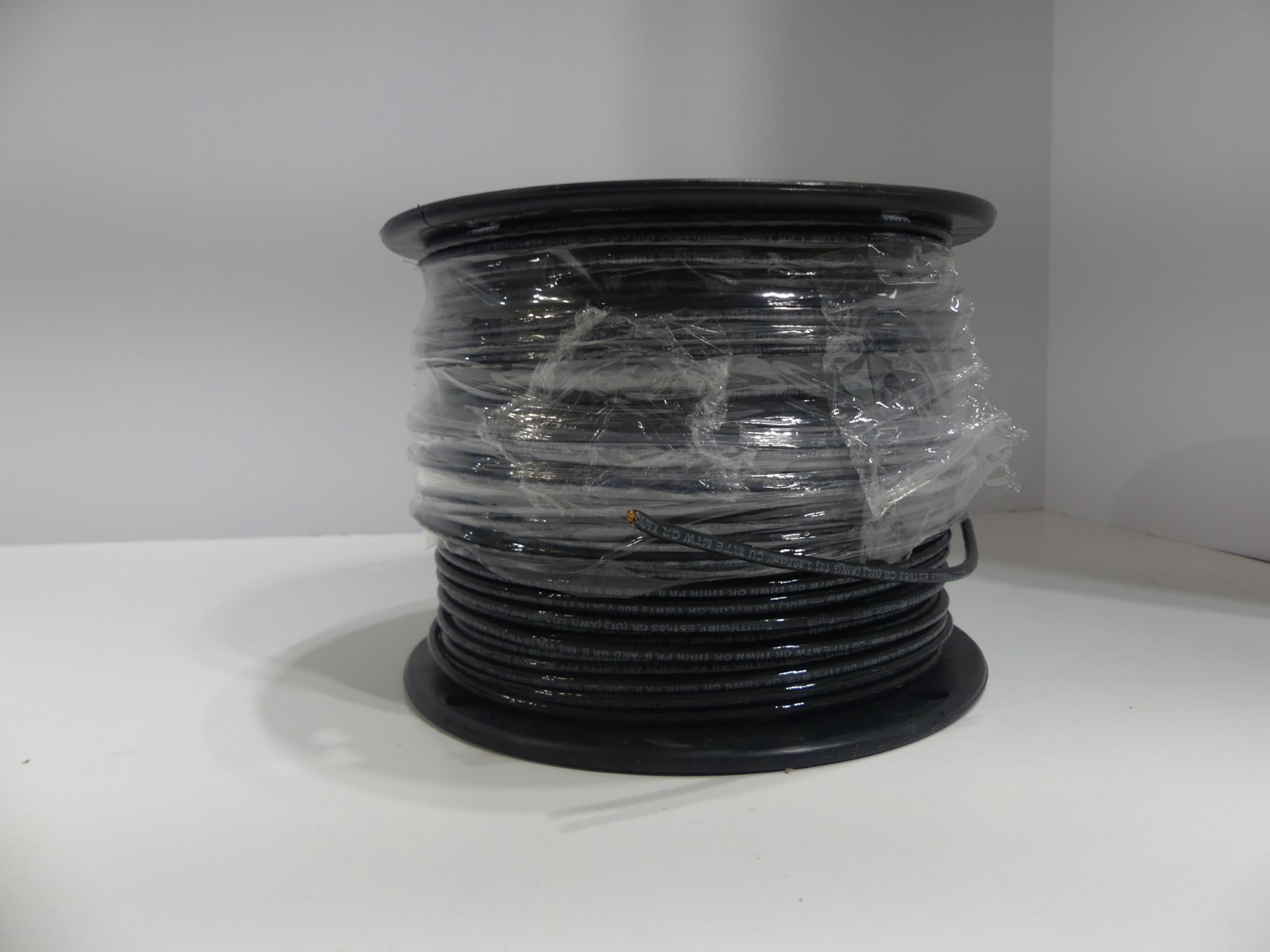 12 AWG Copper Stranded Wire 500′ FT Roll THHN/THWN 600 Volt UL Listed – Black