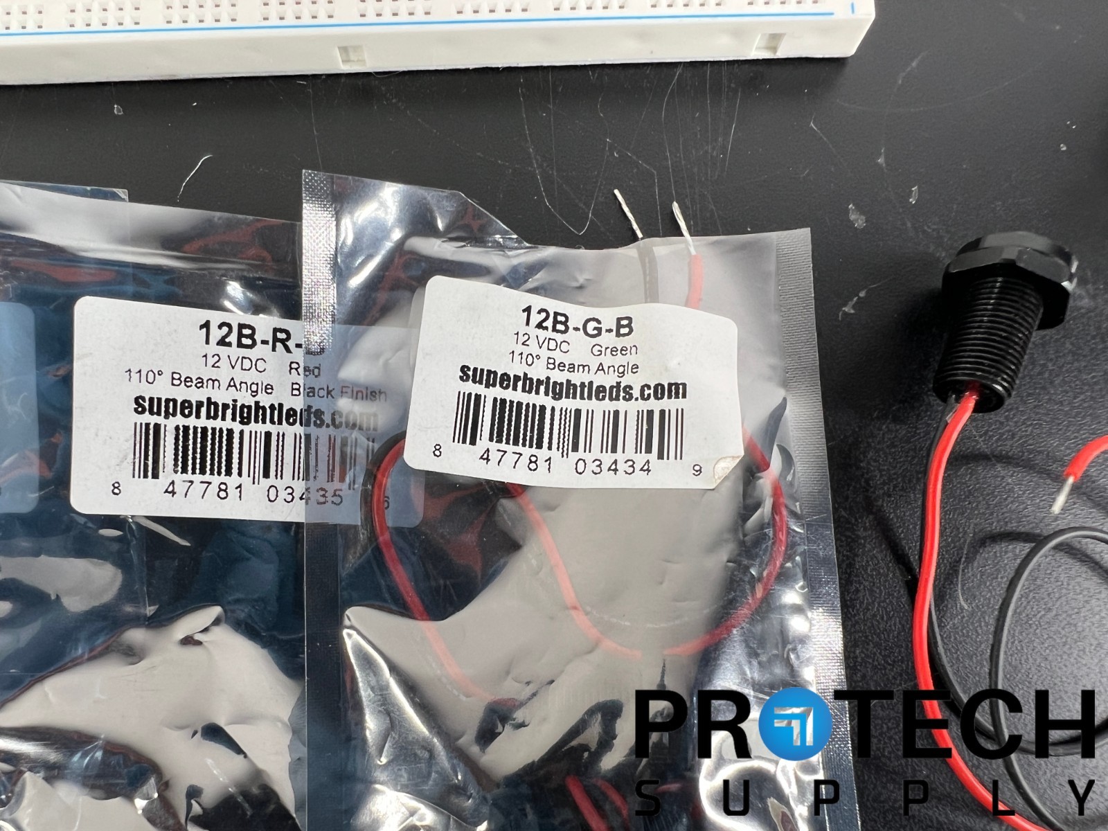 Lot of Misc LED Indicators / Breadboard / KH PCB / Pressure Sensor