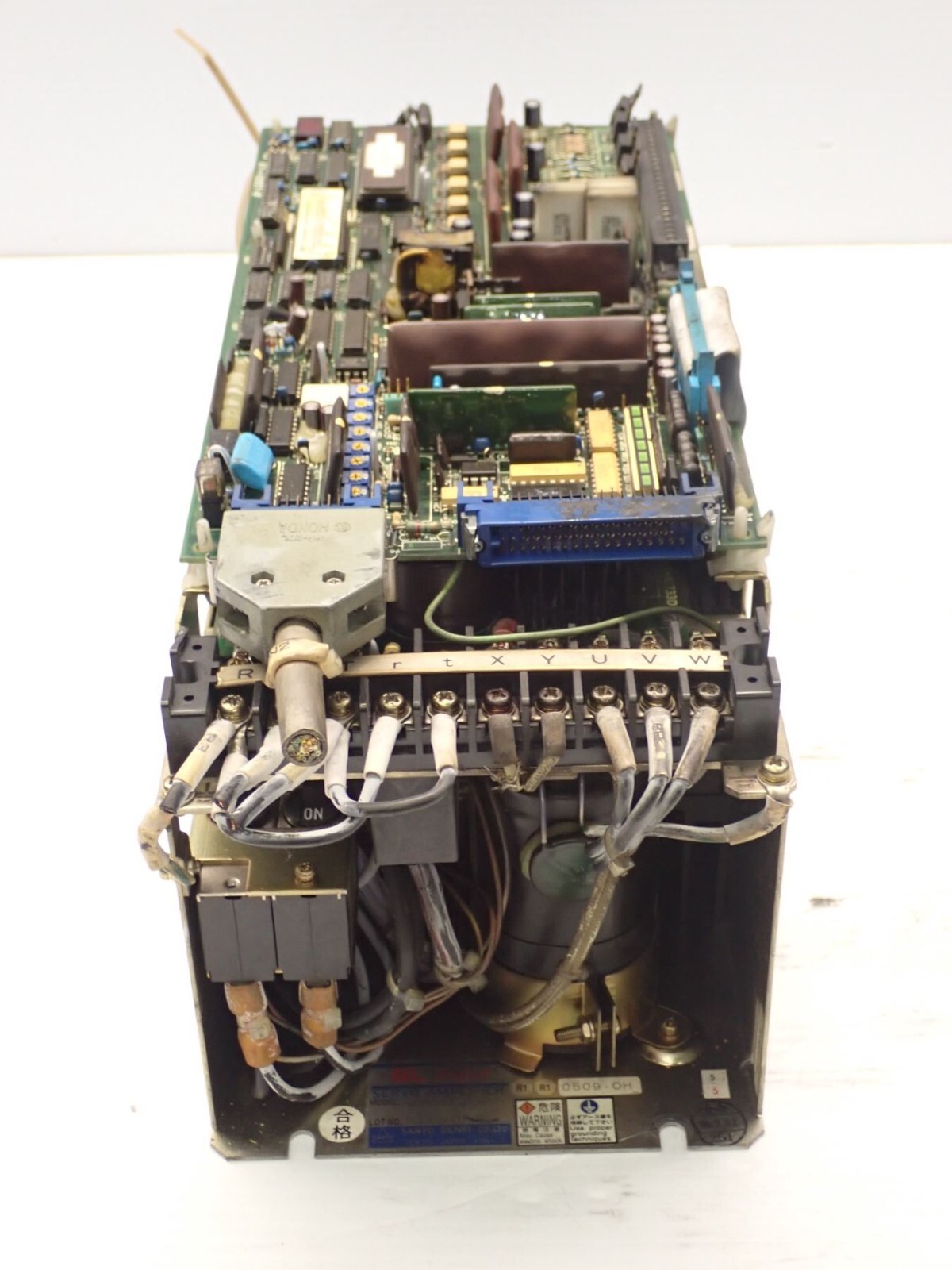 SANYO DENKI #60BA030FXW25 SERVO AMPLIFIER