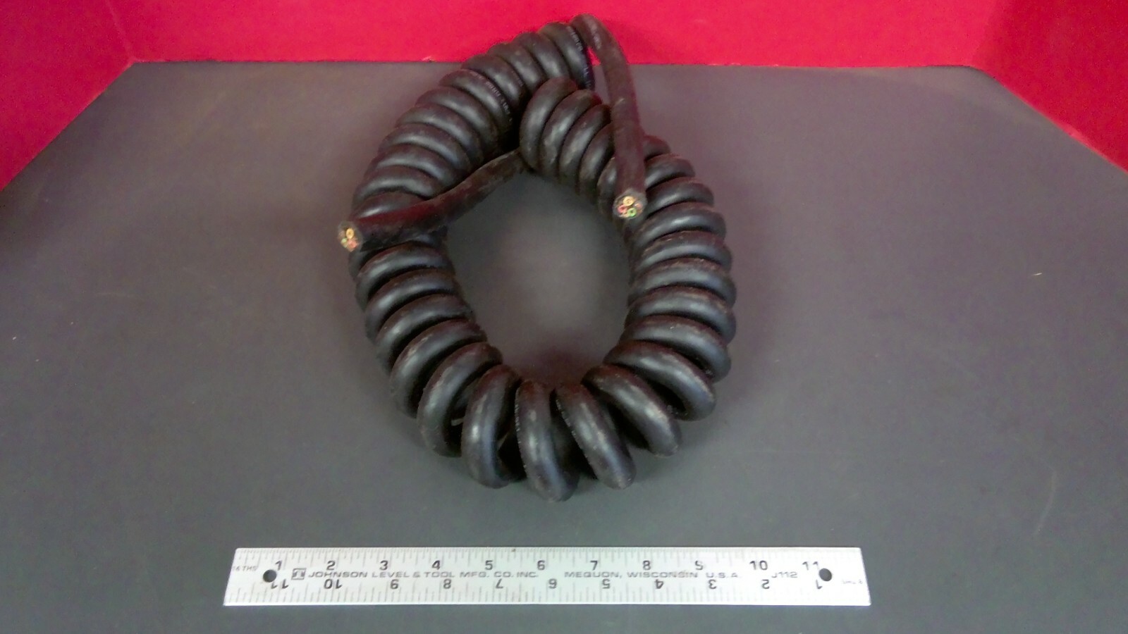 P136-49 12AWG 4/C SOOW 600V CURLY CORD E216078 MSHA