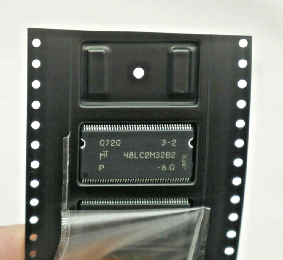 set of 5 new Digi Key IC SDRAM 64mb 167mhz # 48LC2M32B2 48LC2M32B2P-6