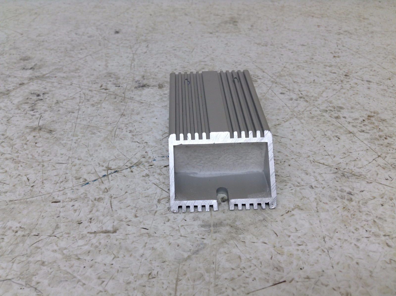 Isotek IRH60 PCN 47 120 Ohm J Metal Clad Wire Wound Resistor PCN47 (TSC)