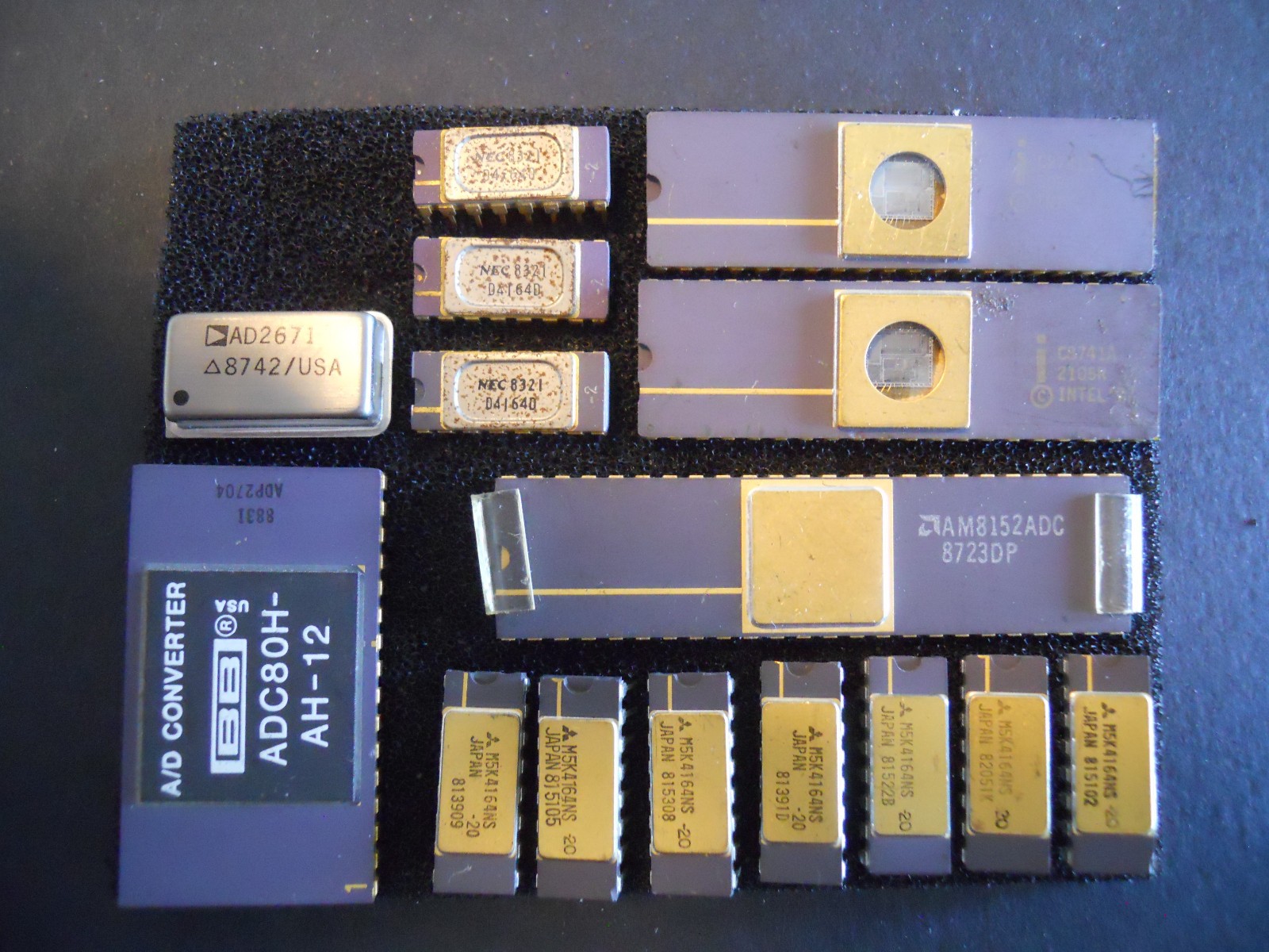 Vintage IC Lot – ADC80H-AH-12 C8741A M5K4164NS AM8152ADC D4164D M5K4164NS AD2671
