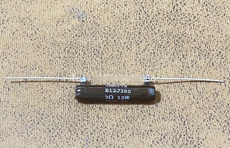 1PCS NEW FIT FOR B12J3R0 ceramic wire wound resistor 3Ohms 12W ± 5%