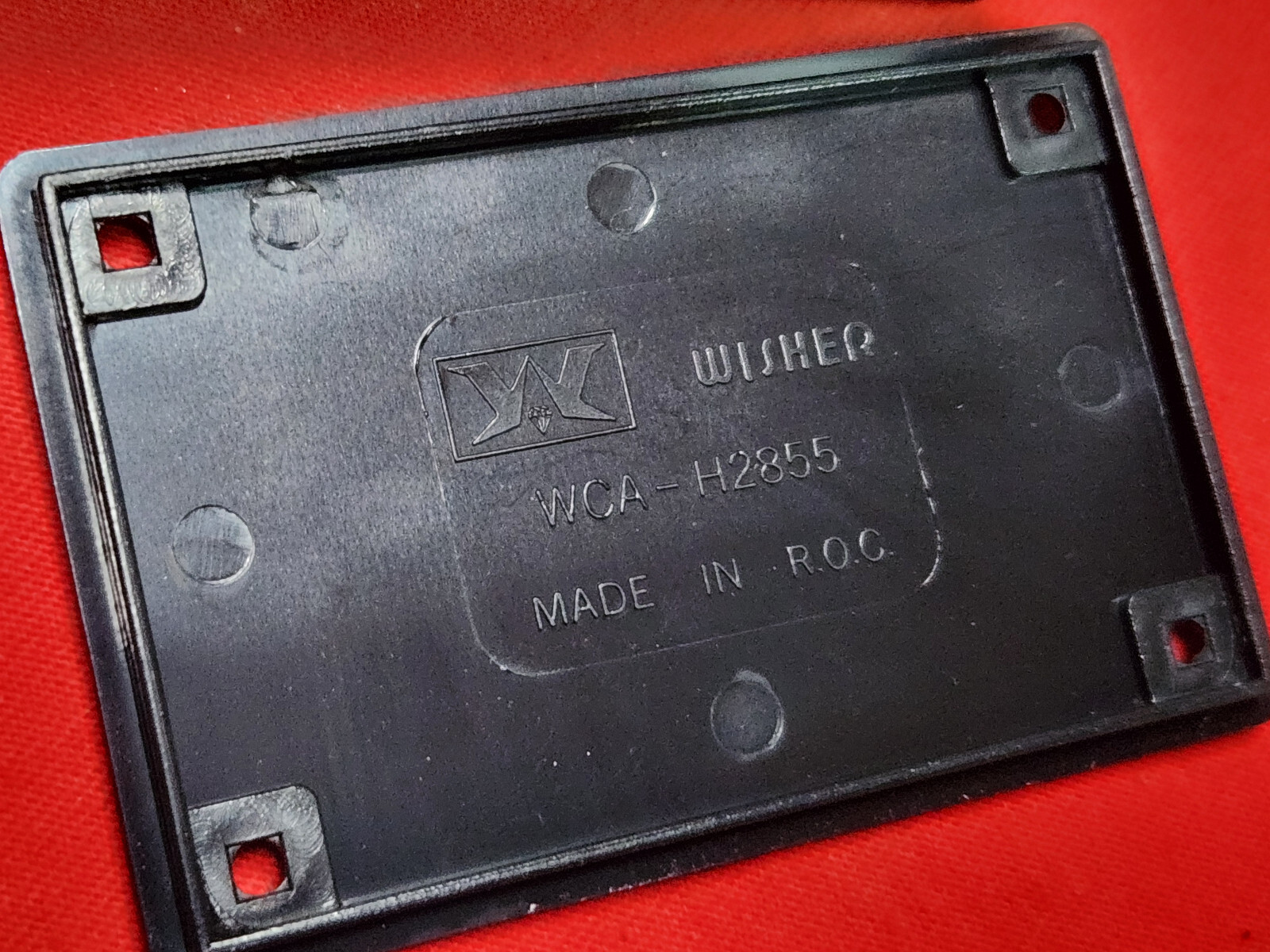 1 Electronic circuit project plastic box APPRX 3 1/4″ x 2″ x 1 1/4″ 5w6