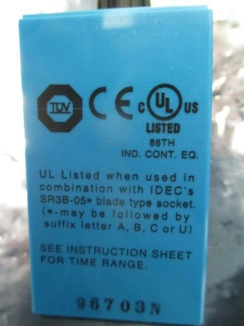 2 IDEC RTE-B2AD24 Electronic Timer, 100502