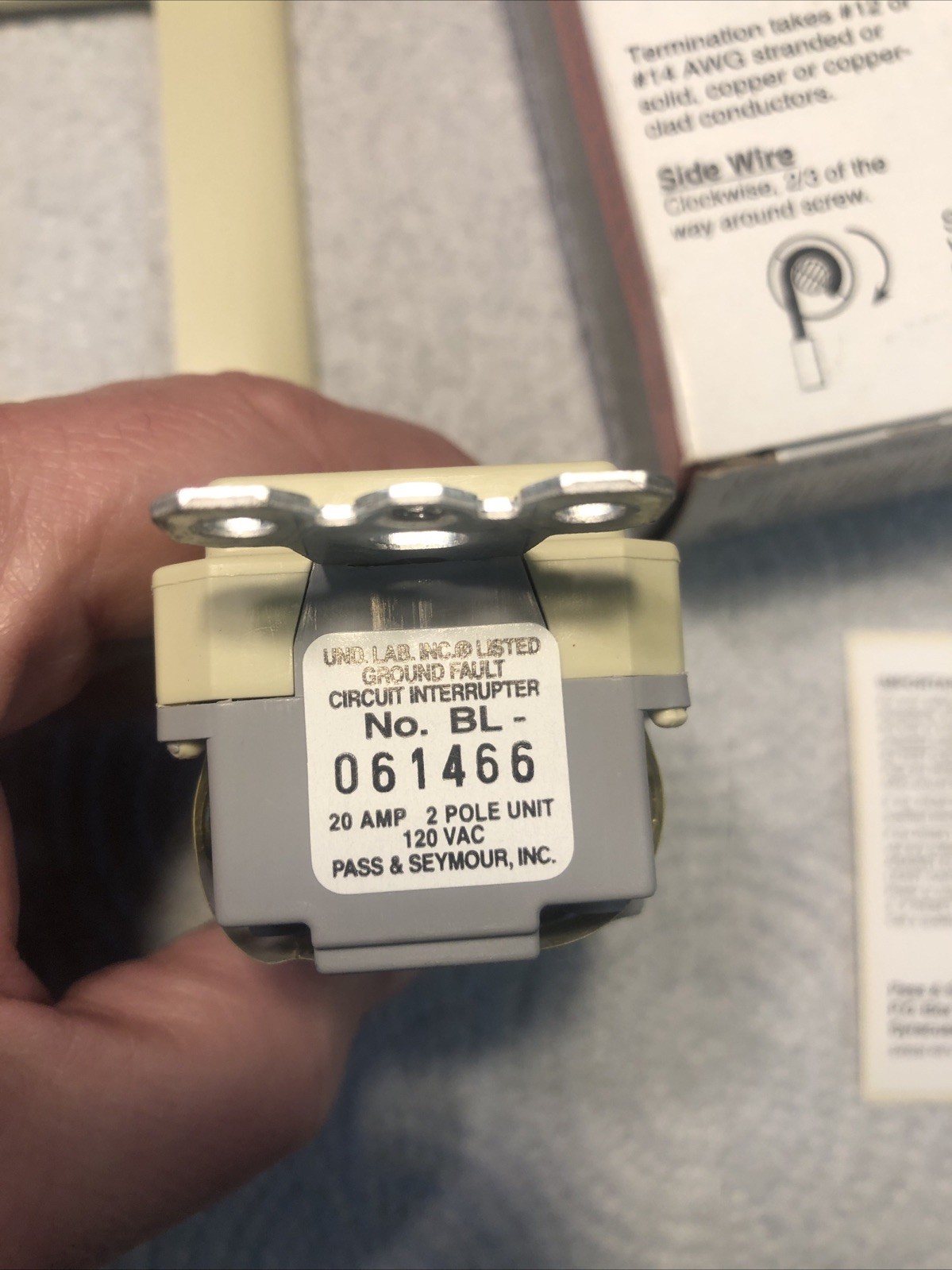 Pass Seymour Legrand Model 2081-I Motor Rated Dead Front 20amp GFCI