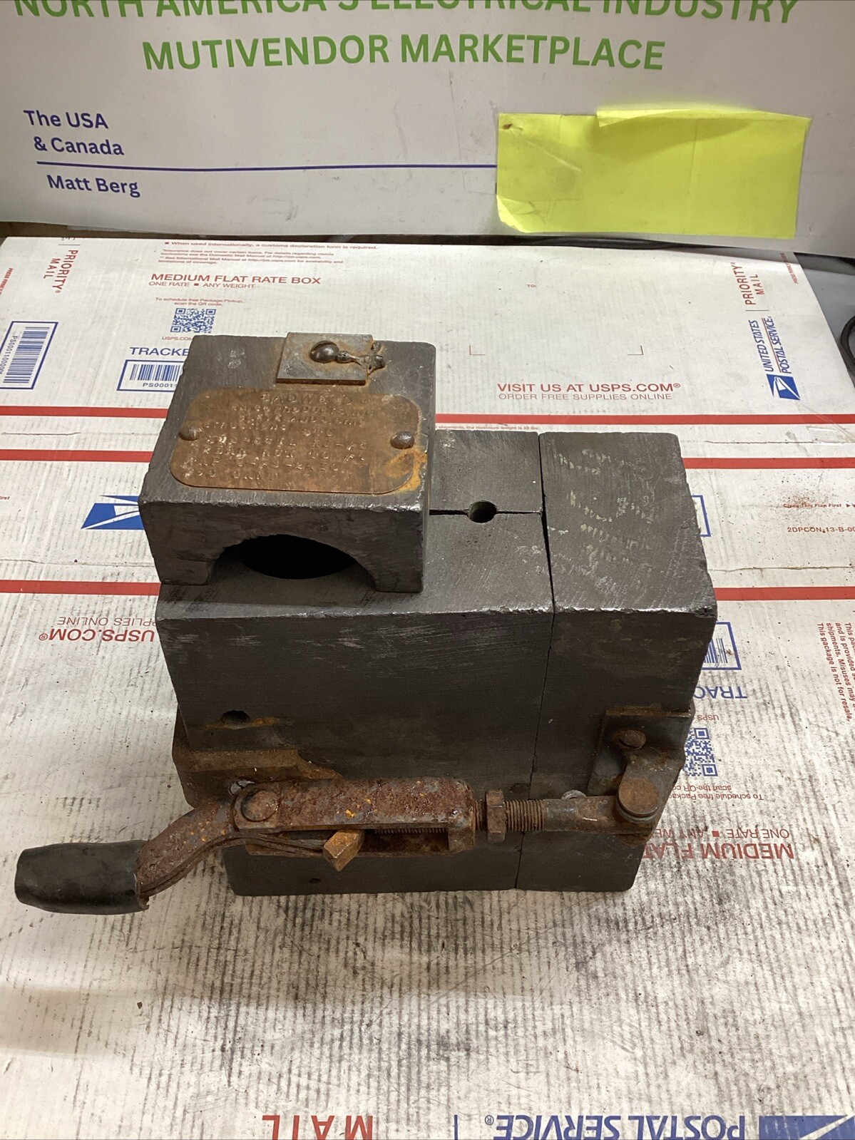 ERICO CADWELD XJE-53IL XJ MOLD #5 Rebar – 4 AWG RUN & TAP ED4U 3295