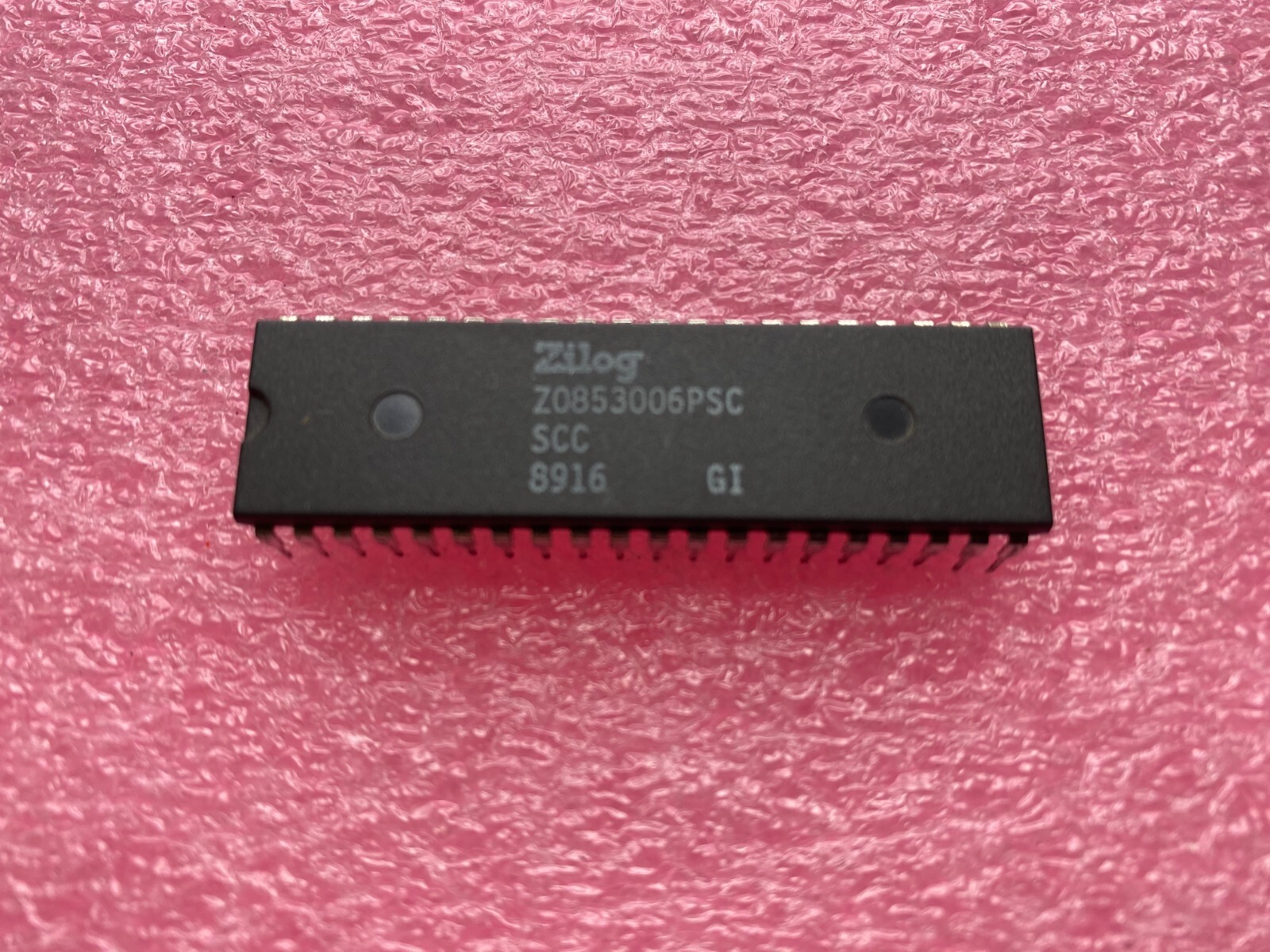 Vintage & New ZILOG SCC SERIAL COMMUNICATION CONTROLLER Z0853006PSC DIP-40