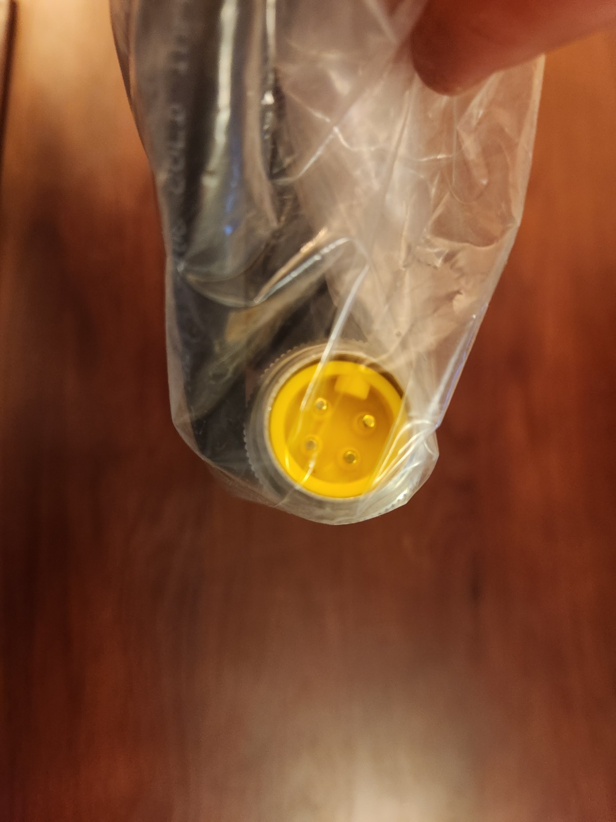 Turck Part Number P-RSV RKV 40-1188XL-5M ID # U-82154 Cordset New 4 Pin Ends