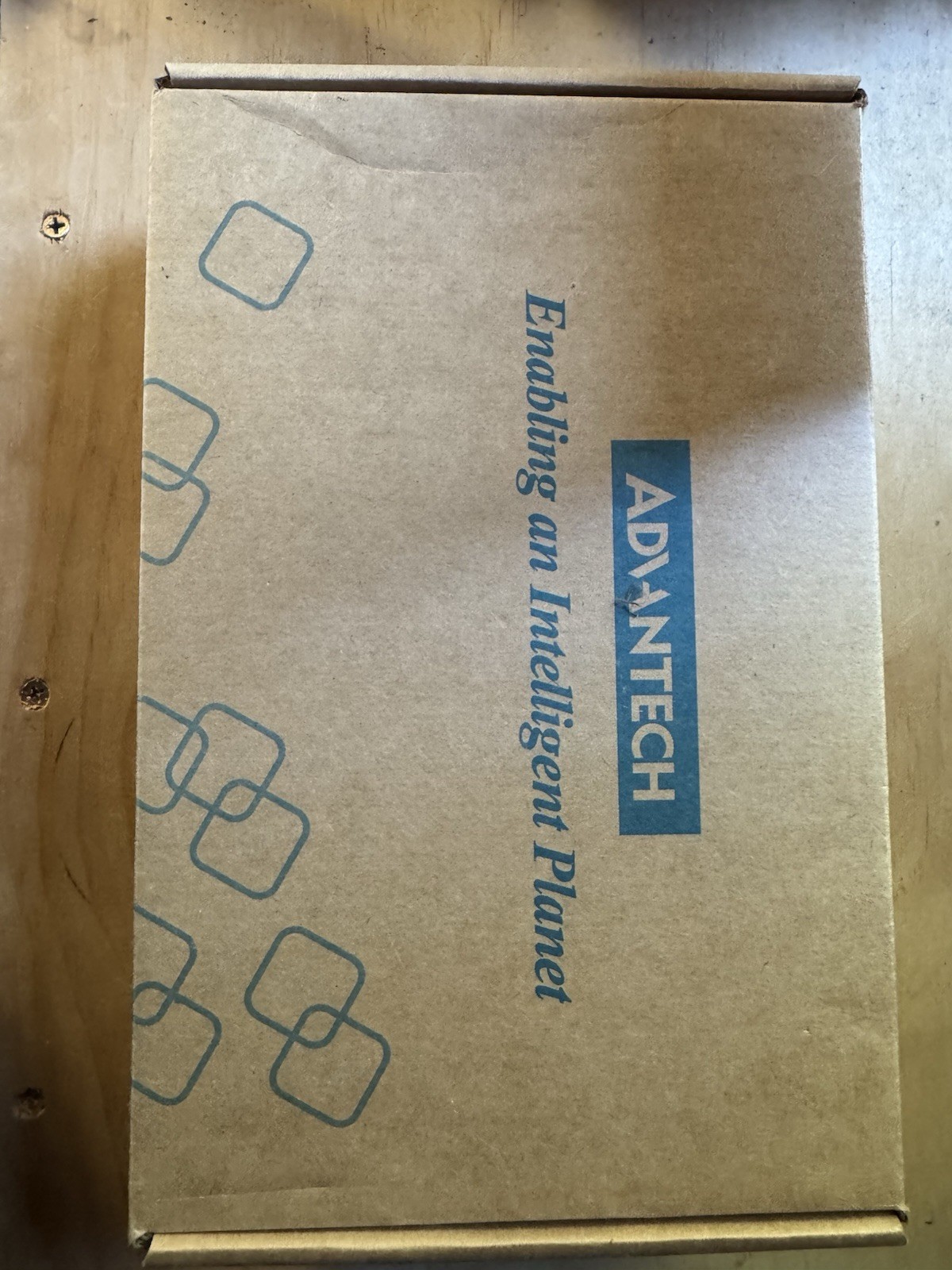 Advantech AI-Enabled Vibration Sensing Gateway WISE-750-02A1E