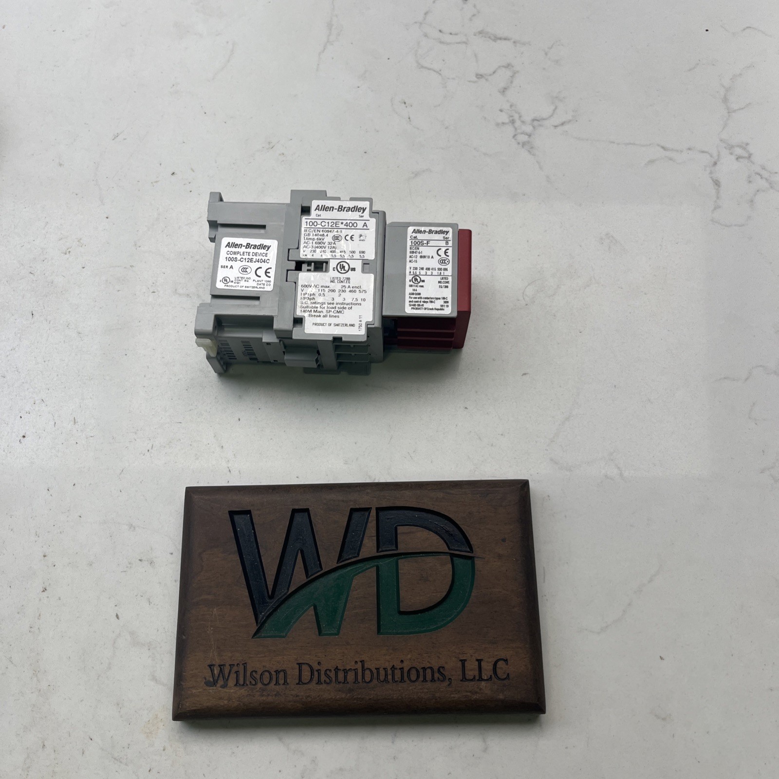 Allen-Bradley 100-C12E*400 Contactor Ser.A 600VAC Max