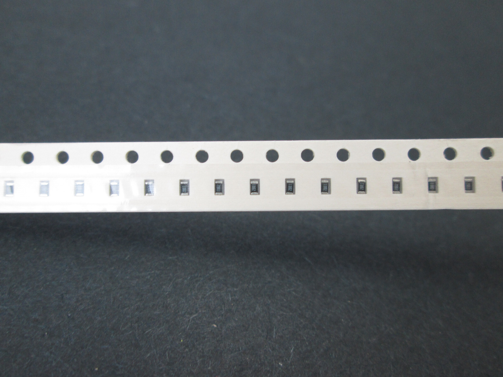 Lot of 95 Digi-Key Vishay Dale 280 kOhms ±1% 0.1W, 1/10W Chip Resistor 0603 1608