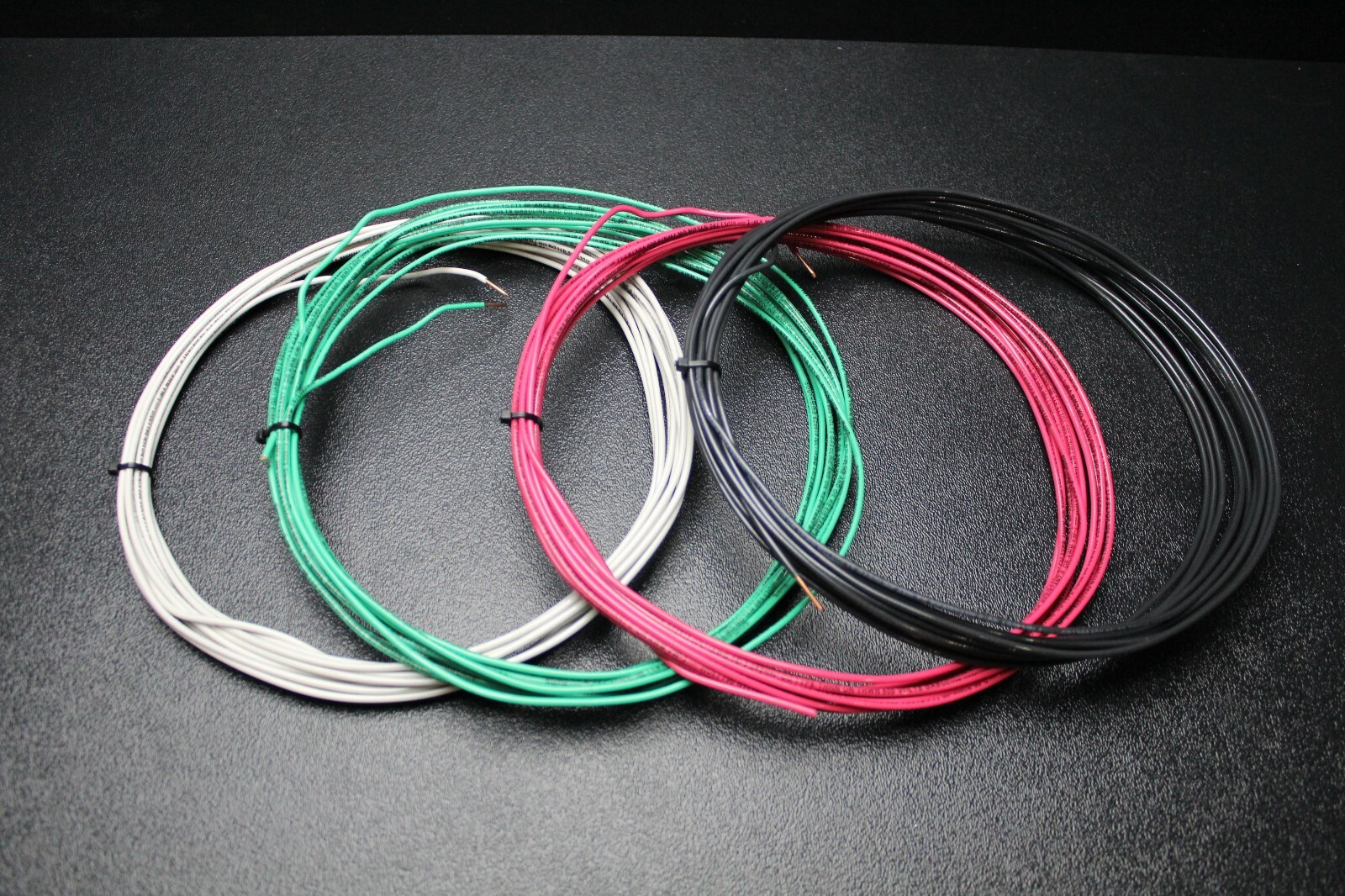 14 GAUGE THHN WIRE SOLID PICK 2 COLORS 25 FT EACH THWN 600V 90C CABLE AWG
