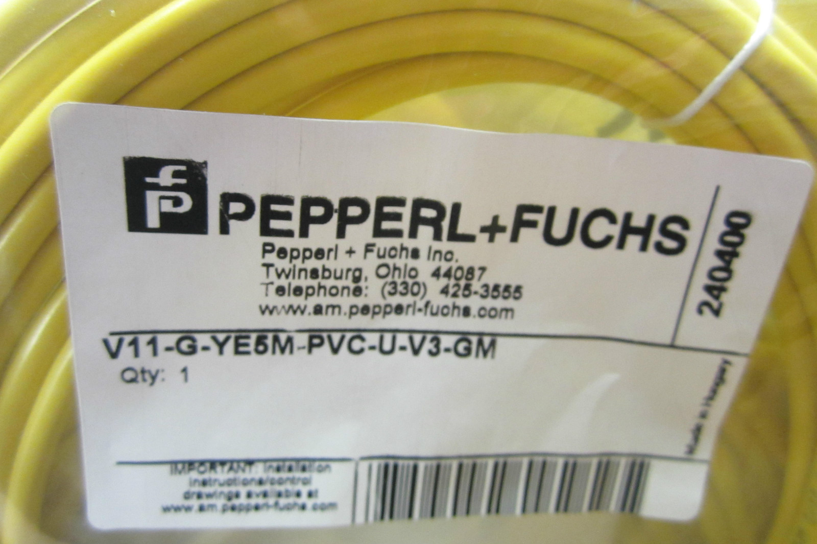 2 NEW PEPPERL FUCHS V11-G-YE5M-PVC-U-V3-GM CABLE/CONNECTOR V11GYE5MPVCUV3GM
