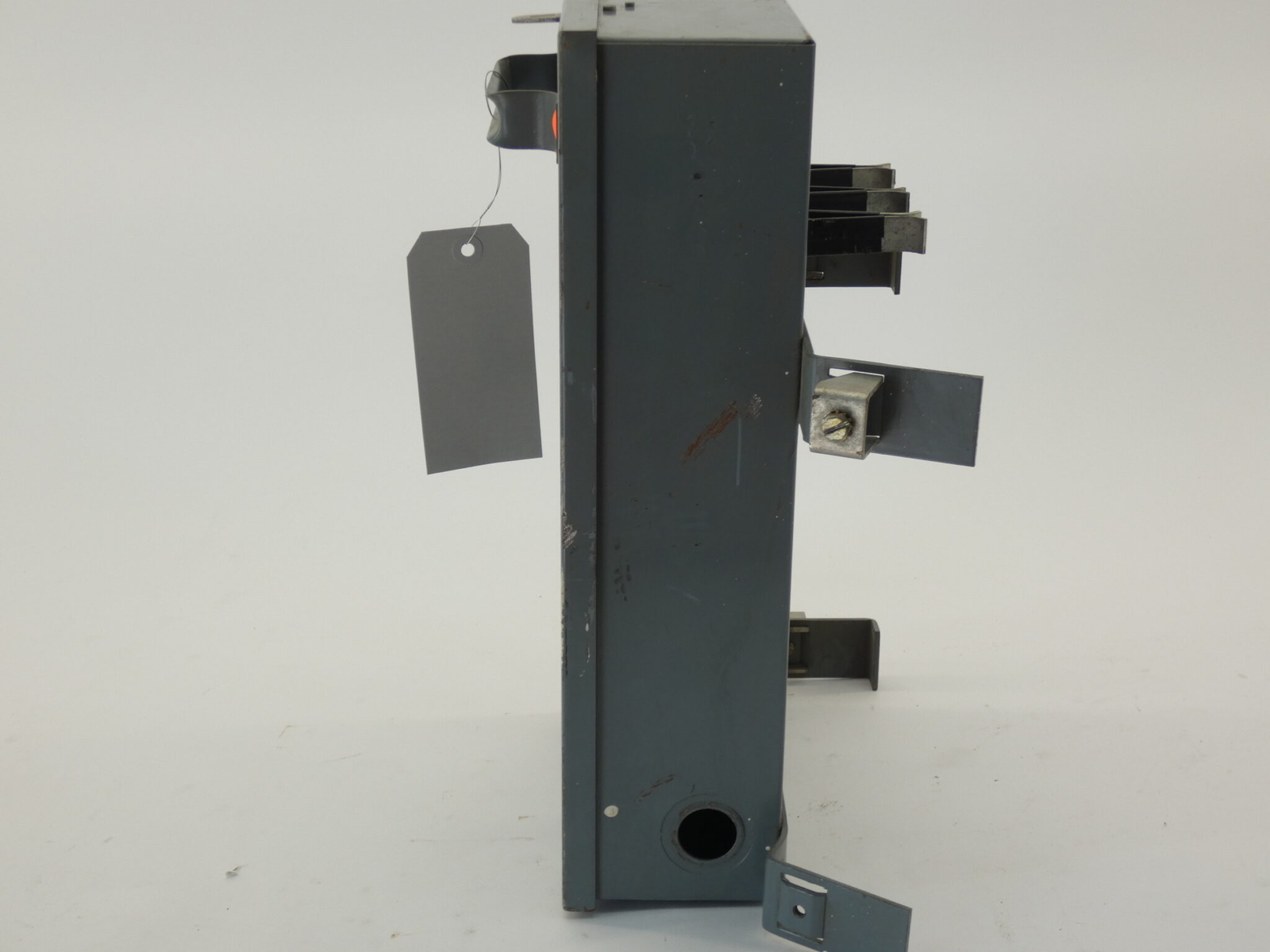 Westinghouse 454D339G04 Fusible Cover Operated Bus Plug Type COP 600V 30A 3P,…