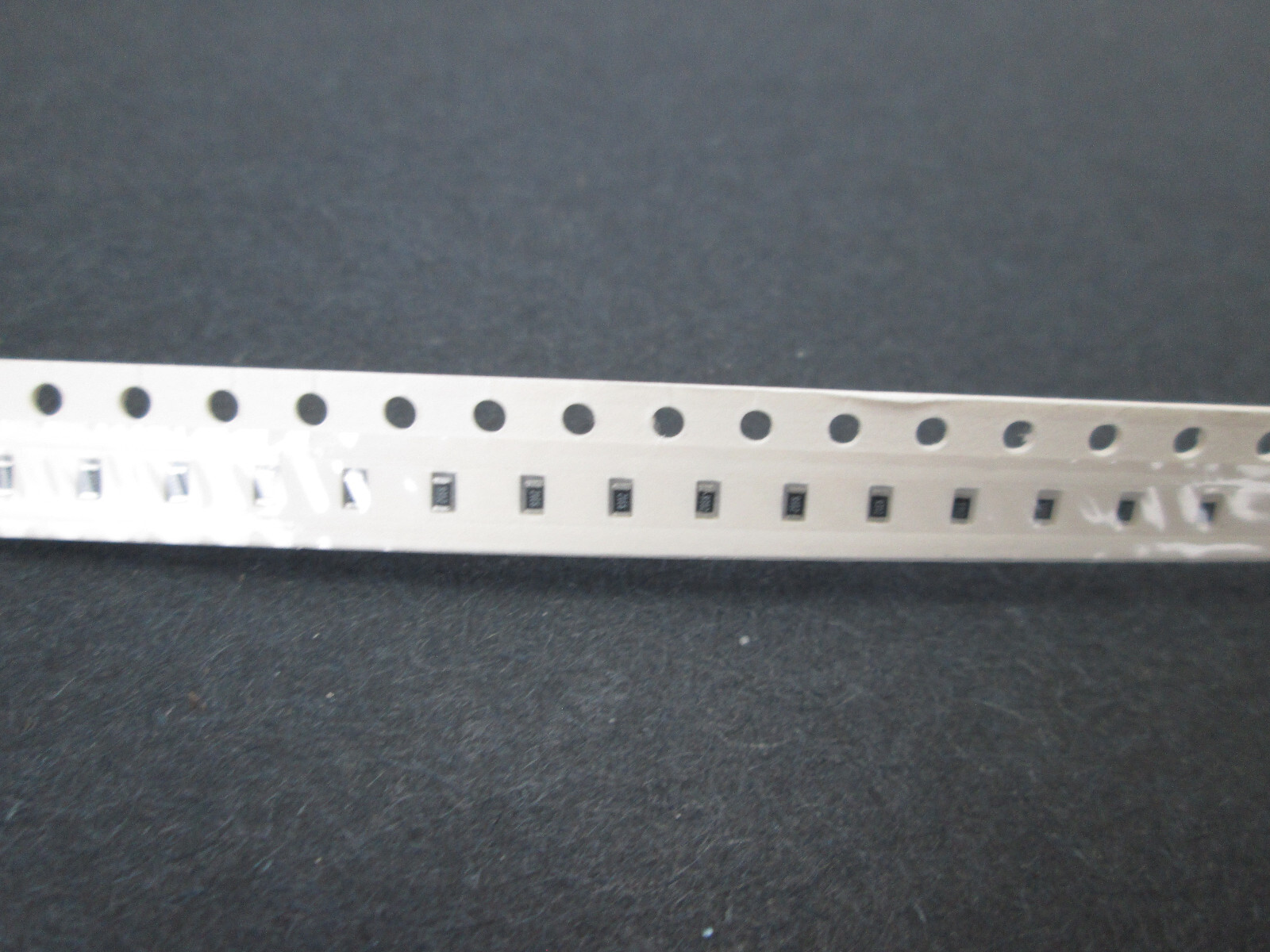 Lot of 85 Digi-Key Vishay Dale 93.1 kOhms ±1% 0.1W, 1/10W Chip Resistor 0603