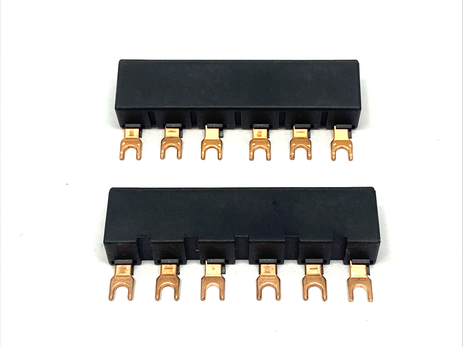 Siemens 3RV1915-1AB Busbar 3-Phase Modular Spacing 45mm for 2 Switches LOT OF 2