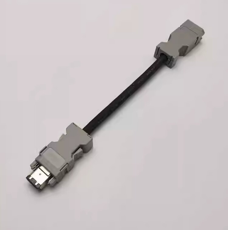 1PCS NEW FIT FOR Motor encoder cable R88A-CRWA002C/03C/05C/10C/15C/20C 2-20M