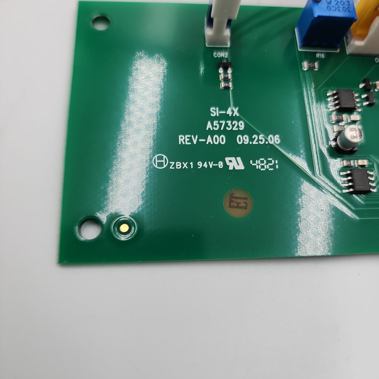 KB Electronics SI-4X Bipolar Signal Isolator Board Models KBRG-240D,225D,212D