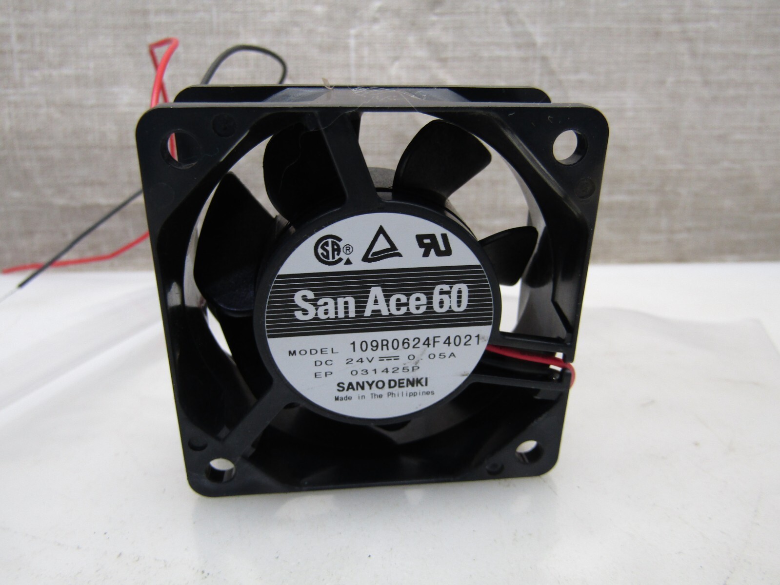 Sanyo Denki San Ace 60 24V Cooling Fan 109R0624F4021 50mm C to C Mount Holes
