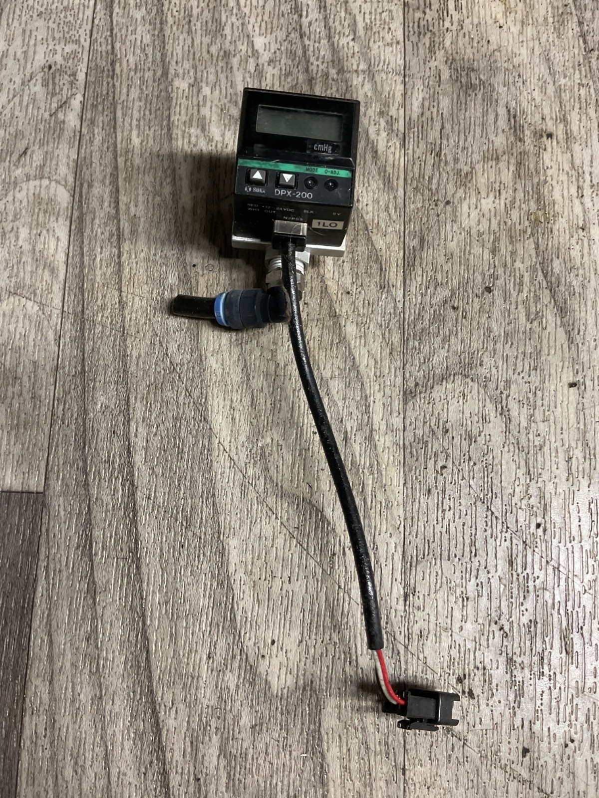 SUNX DPX-200 Digital Pressure Sensor DPX200 #4016B2