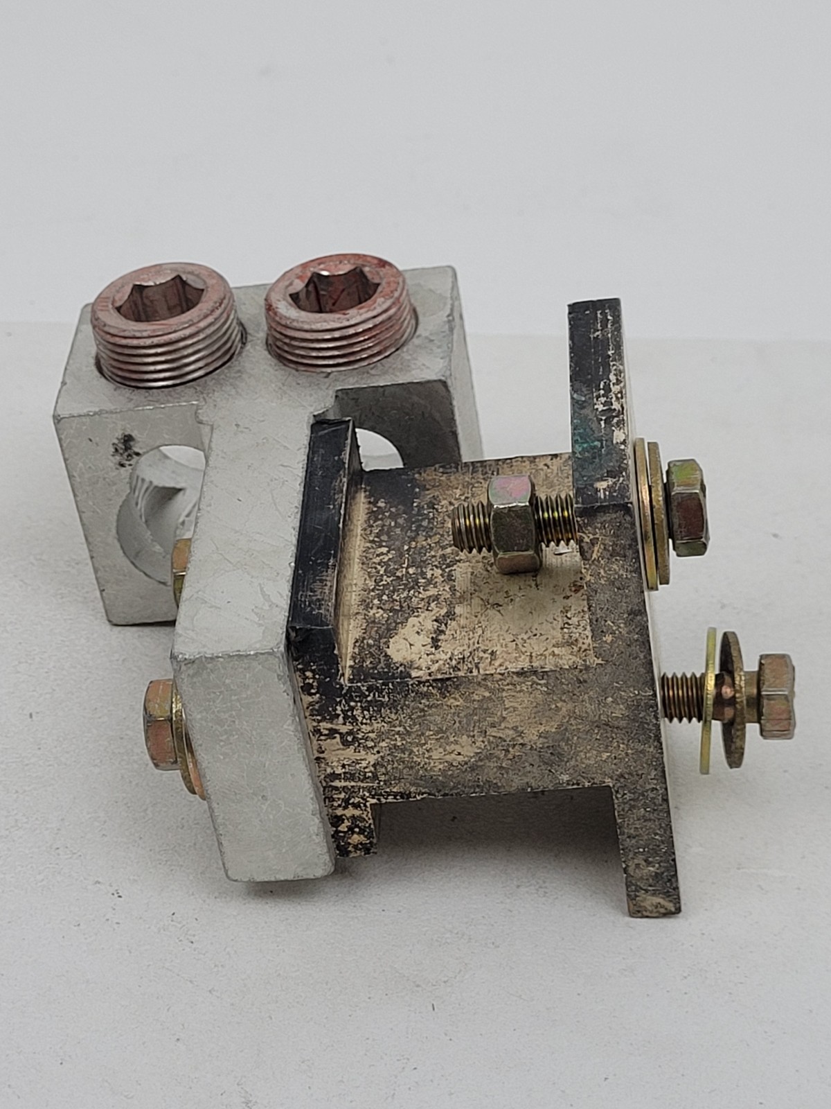 Lot of 3 – TGE-600-2 GE 600 Amp SCP Plus Lug Kit + Hardware – Next Day Option