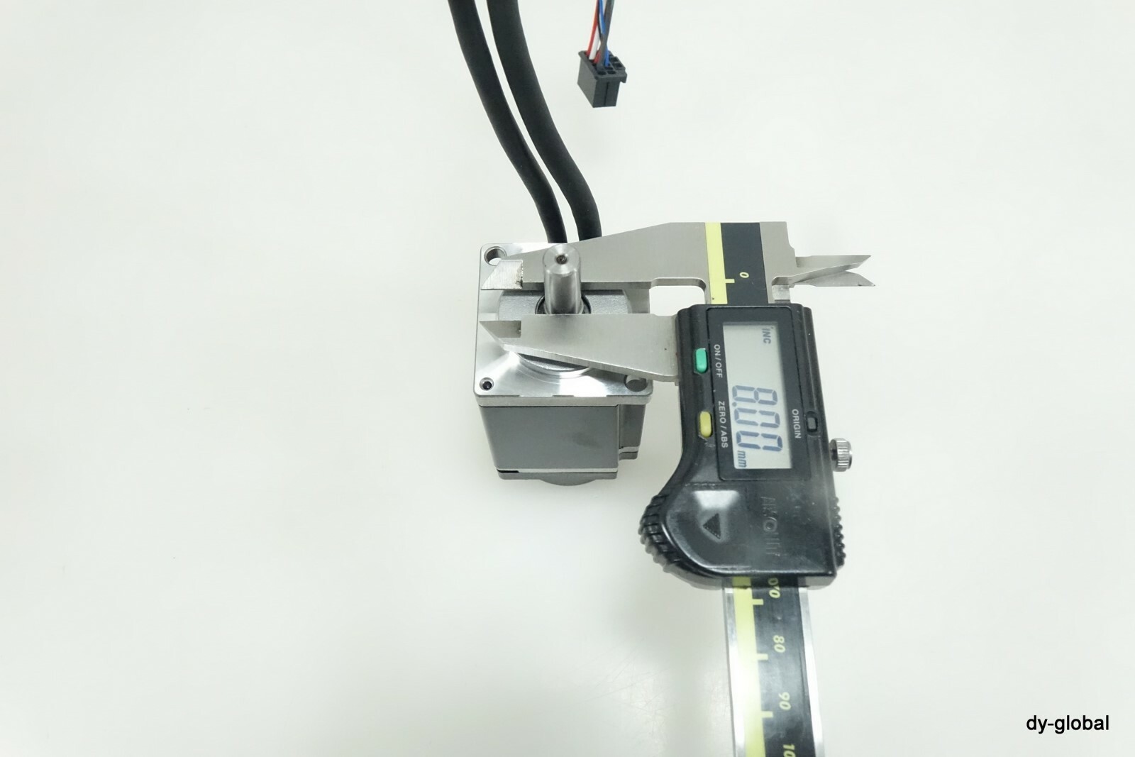 SANYO DENKI Used R2GA04008DXH00M 80W SANMOTION AC Servo Motor MOT-I-1621=B605