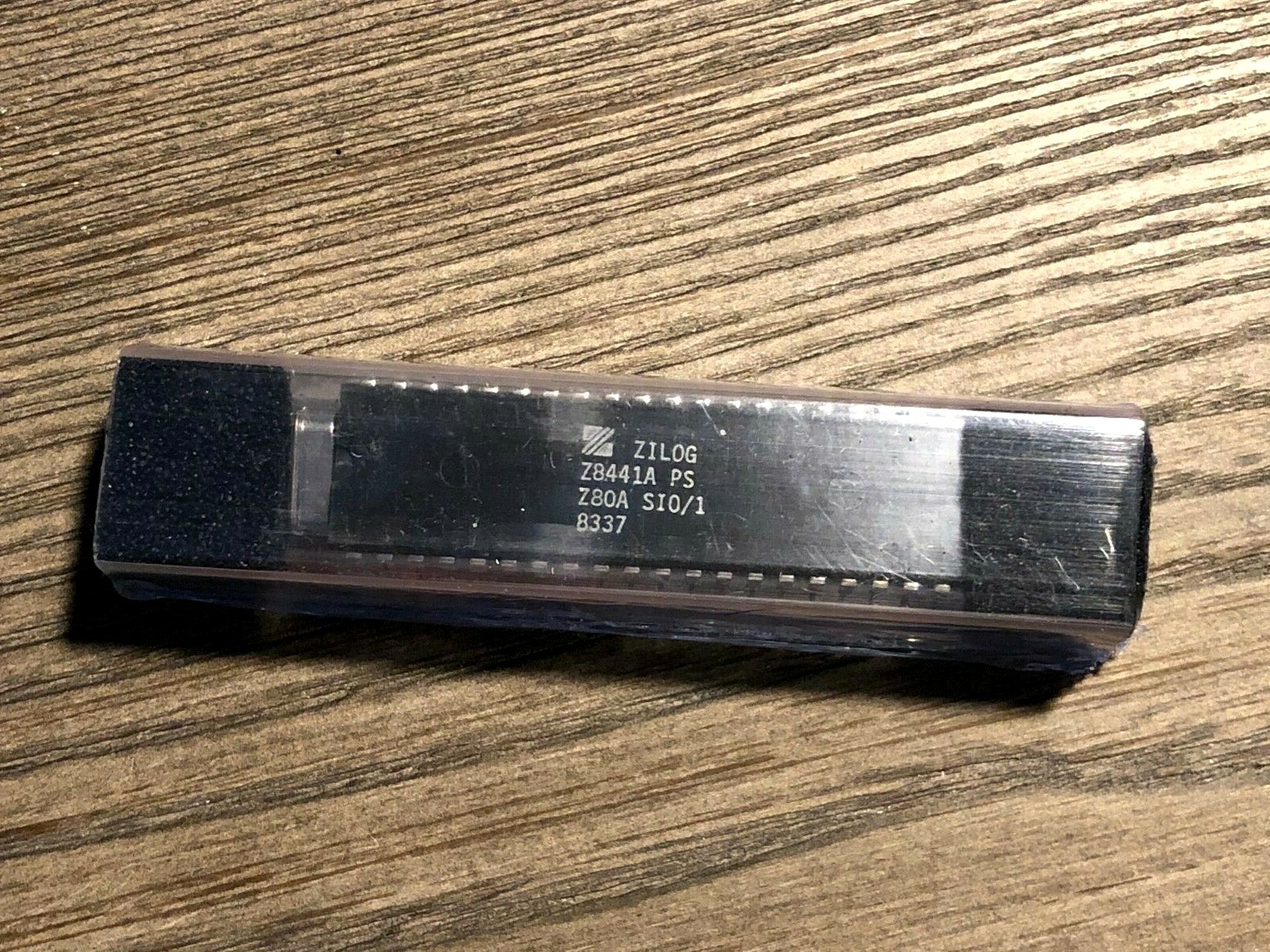 ZILOG Z80A Z8441APS SERIAL I/O INPUT OUTPUT + 4Mhz XTAL NEW VINTAGE NOS!