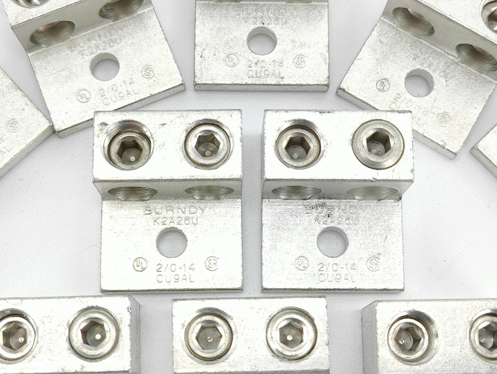 NEW Box of 12 Burndy K2A26U Two Conductor Aluminum Mechanical Lugs 391005