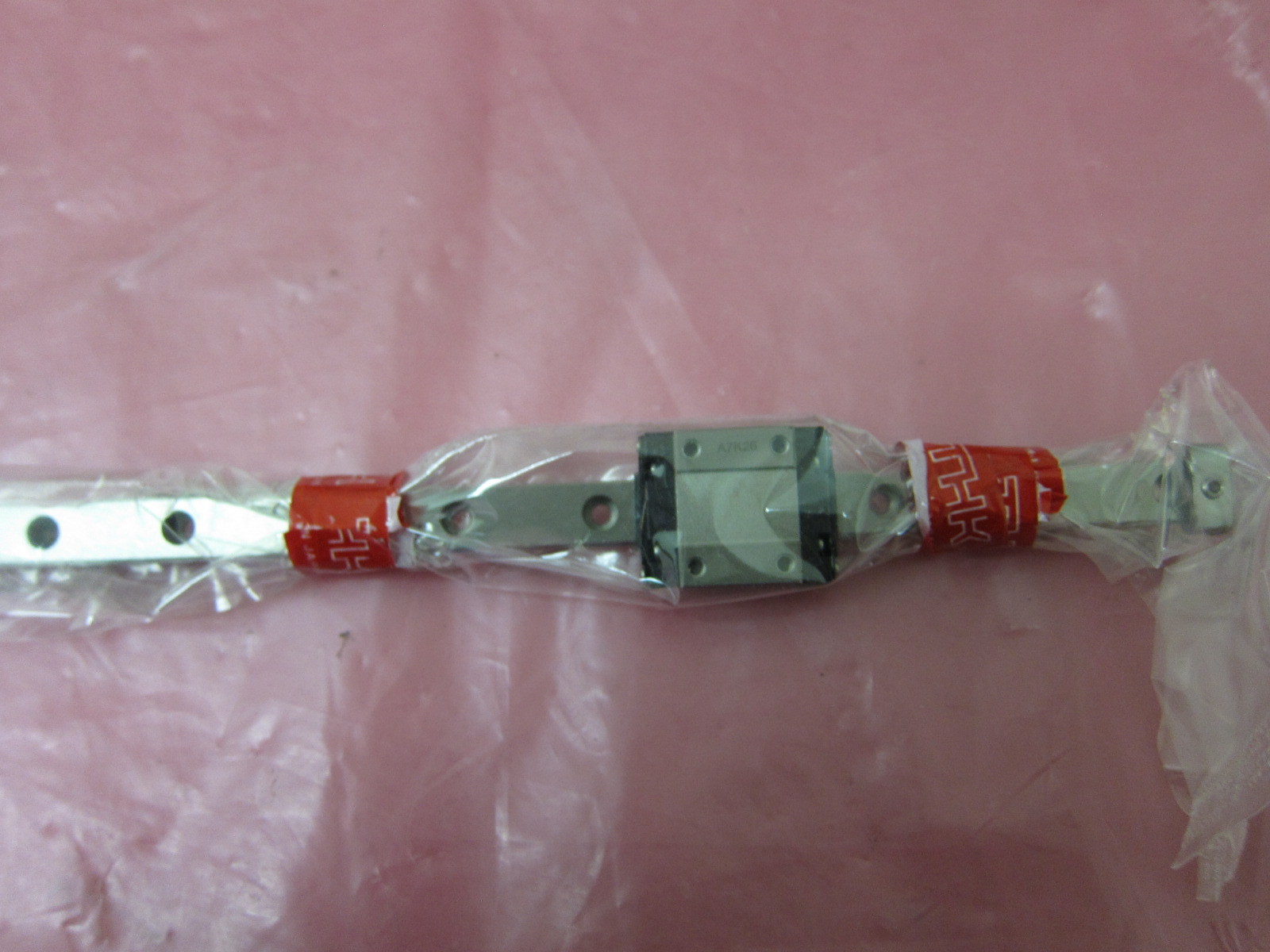 THK 11110 20132 64000 LM SYSTEM A7K26-1060 RSR12VMUU+470LM 401716