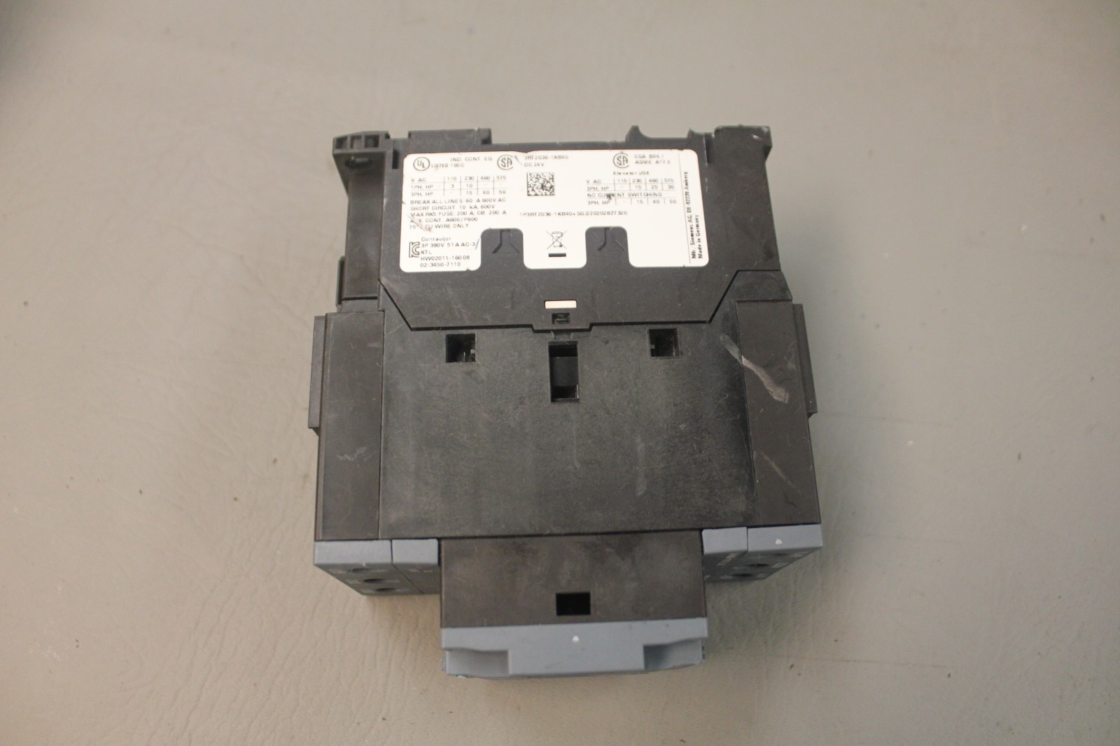 SIEMENS CONTACTOR 3RT2036-1KB40