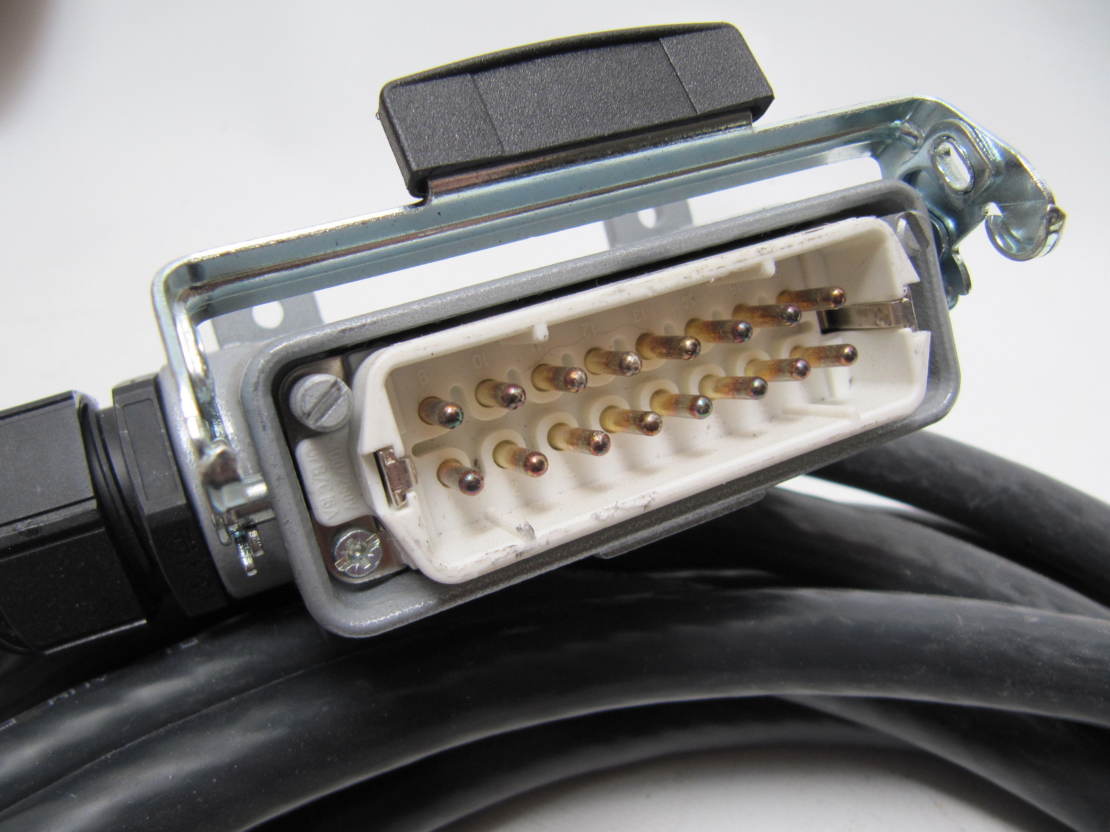 (NEW) Husky EOAT I/O Cable Assembly 2577815