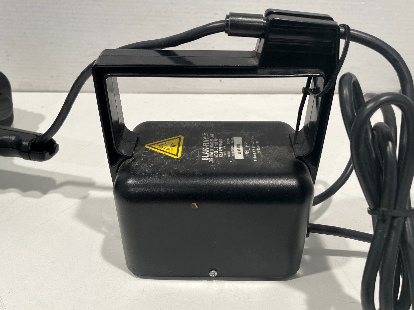 BLAK-RAY B-100 AP Long Wave Ultraviolet Lamp 95-0127-01 115V 60Hz Tested
