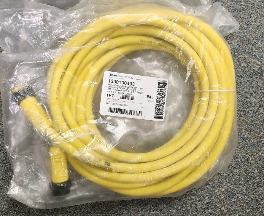 Brad Connectivity Mini-Change 8M 16/3AWG Flex Cable 1300100493 3P Male/Female