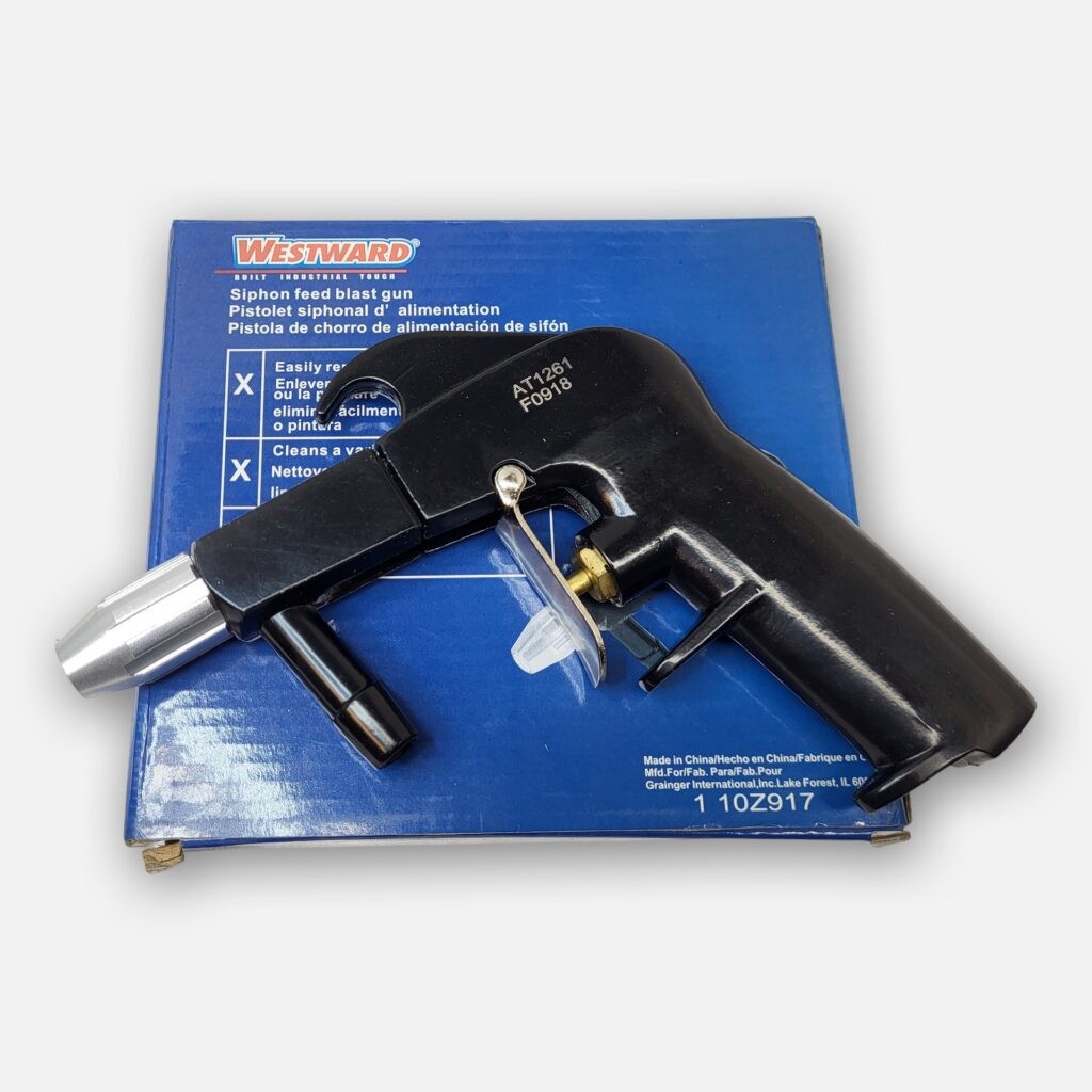 NEW WESTWARD 10Z917 SIPHON FEED BLAST GUN, 1/4IN CONNECT, 6 CFM, STEEL