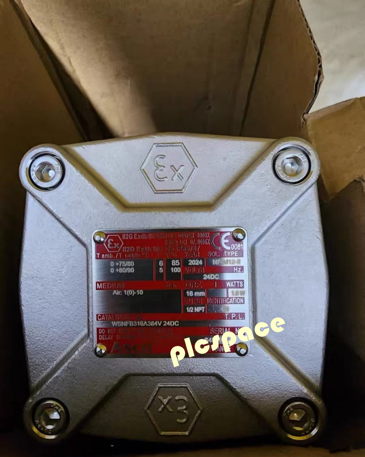 WSNF8316A384V Brand new Solenoid Valve DHL