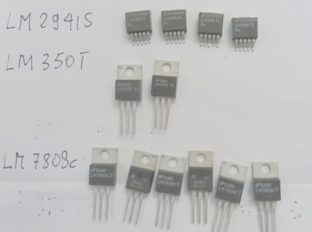 4pc kit LM2941S TO263 , Lm350T to220 (2pcs), lm7808c to220(10pcs)