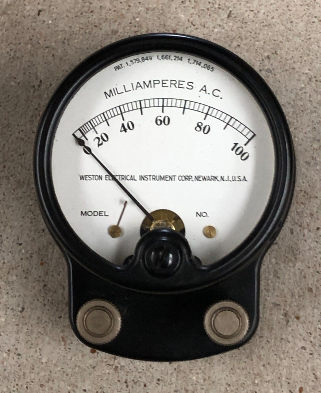Weston Model 526 Laboratory AC Milliamperes mA Meter 0-100 VAC Steam Punk