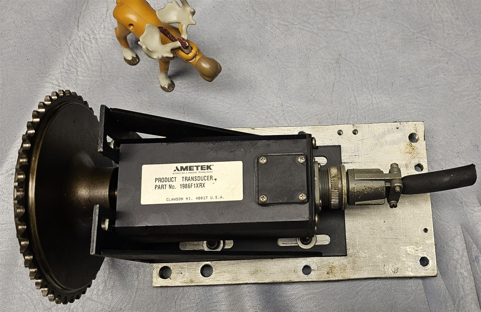 Ametek 1986F1XRX Product Transducer with Geared Shaft