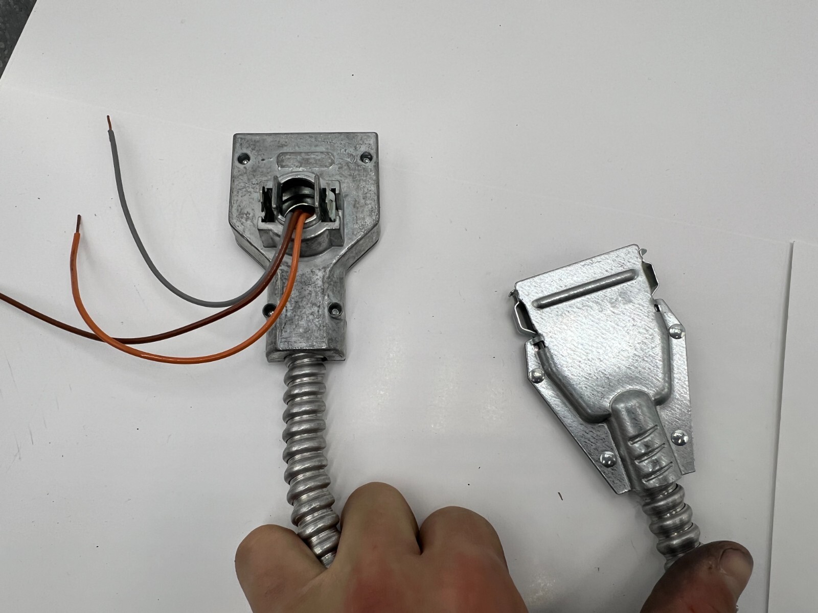Qty 2 Reloc OFC 277 12/3G Cable Extenders Power Tap