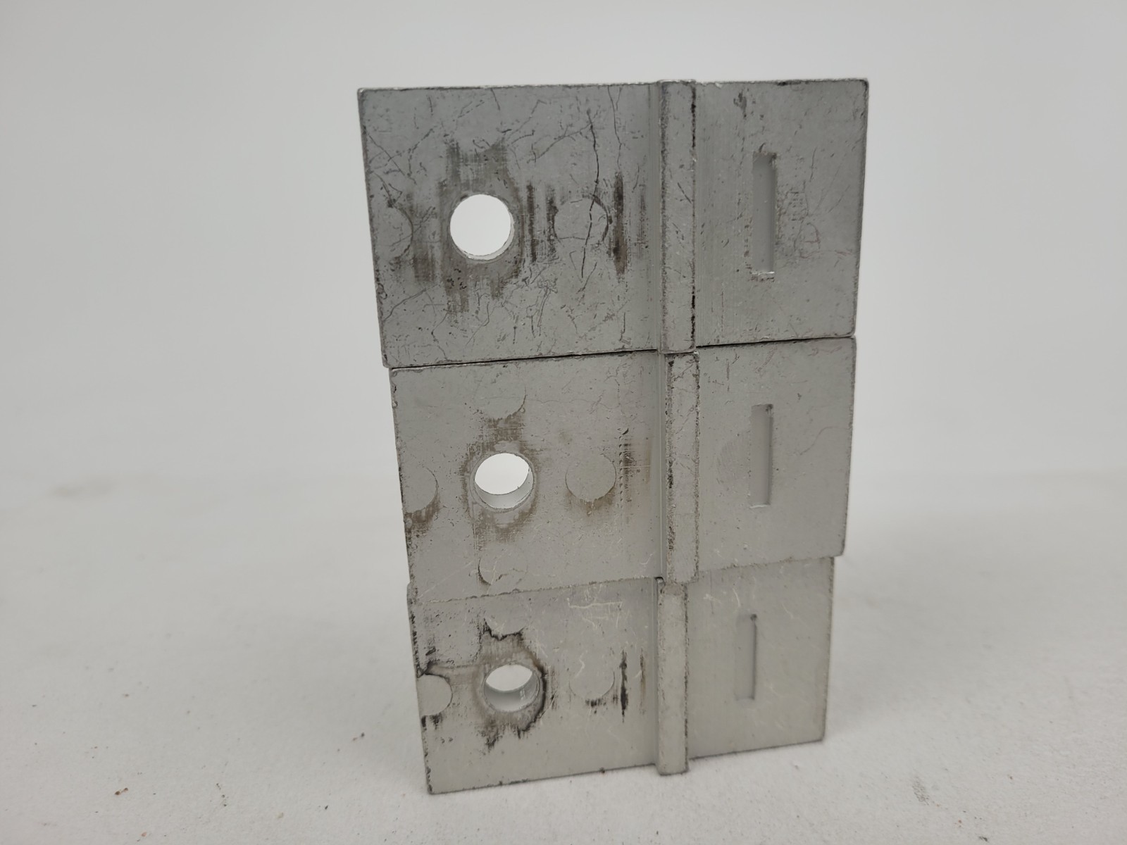MLA1 GE Main Lug Kit For A Series 2/II CU-AL6-350 kcmil – Next Day Option