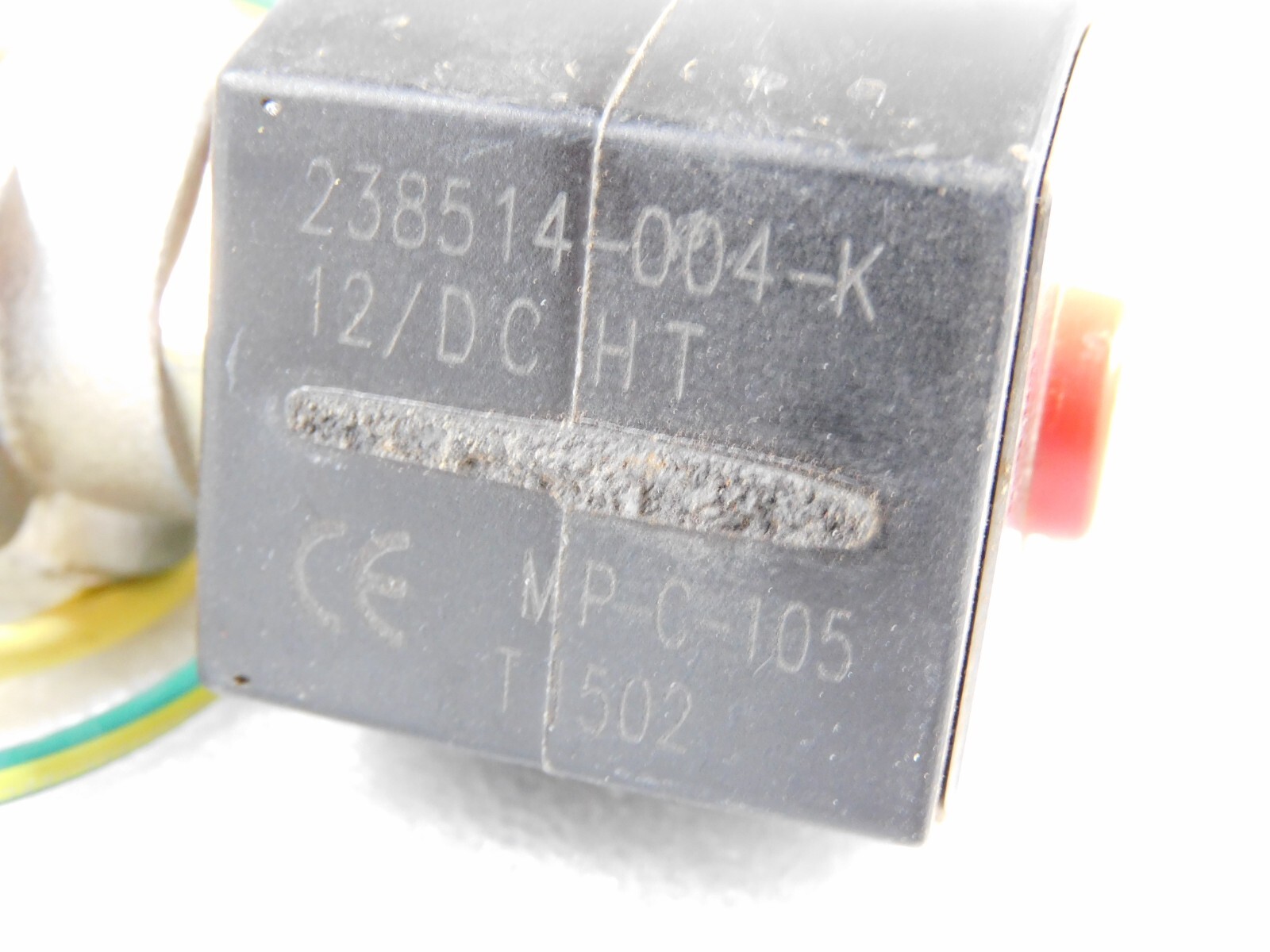Asco Red Hat Solenoid 2 Way Valve 1/4 Inch EFHT9016H1 HV426716001