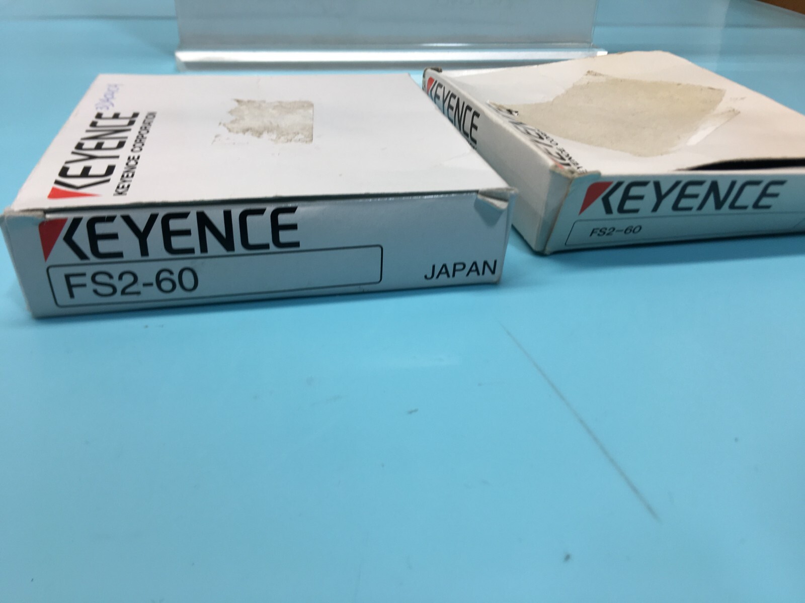 KEYENCE FS2-60 SENSOR LEVEL AMP WATER TRACK, 187546