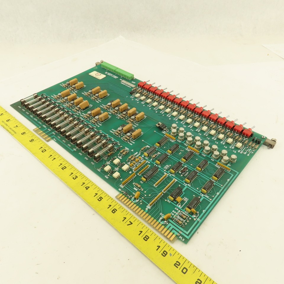 KT Kearney & Trecker 1-21282 AC Output Driver Board