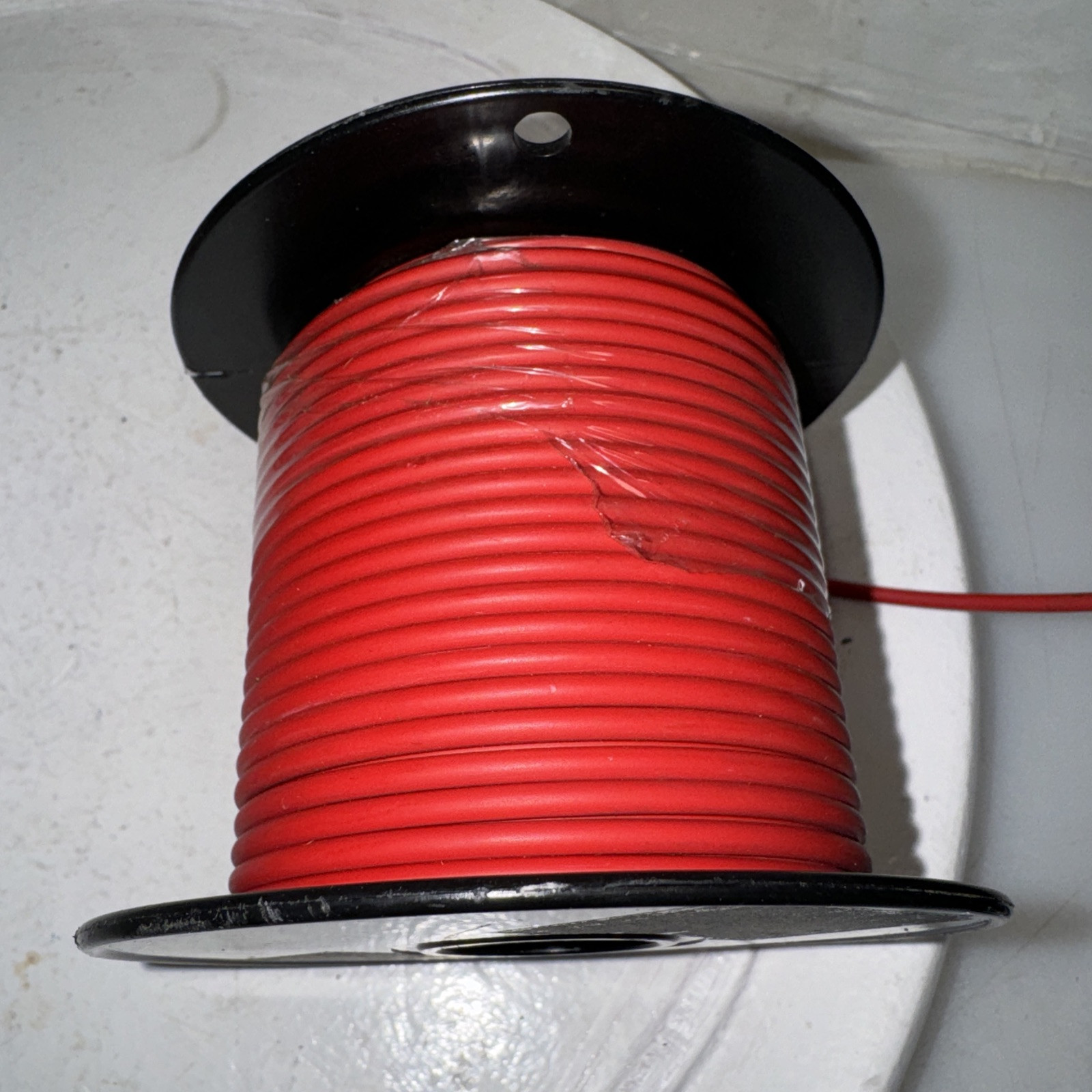 Imperial 71393–5 100′ Spool Cross Link Primary Wire 16 Ga, Red