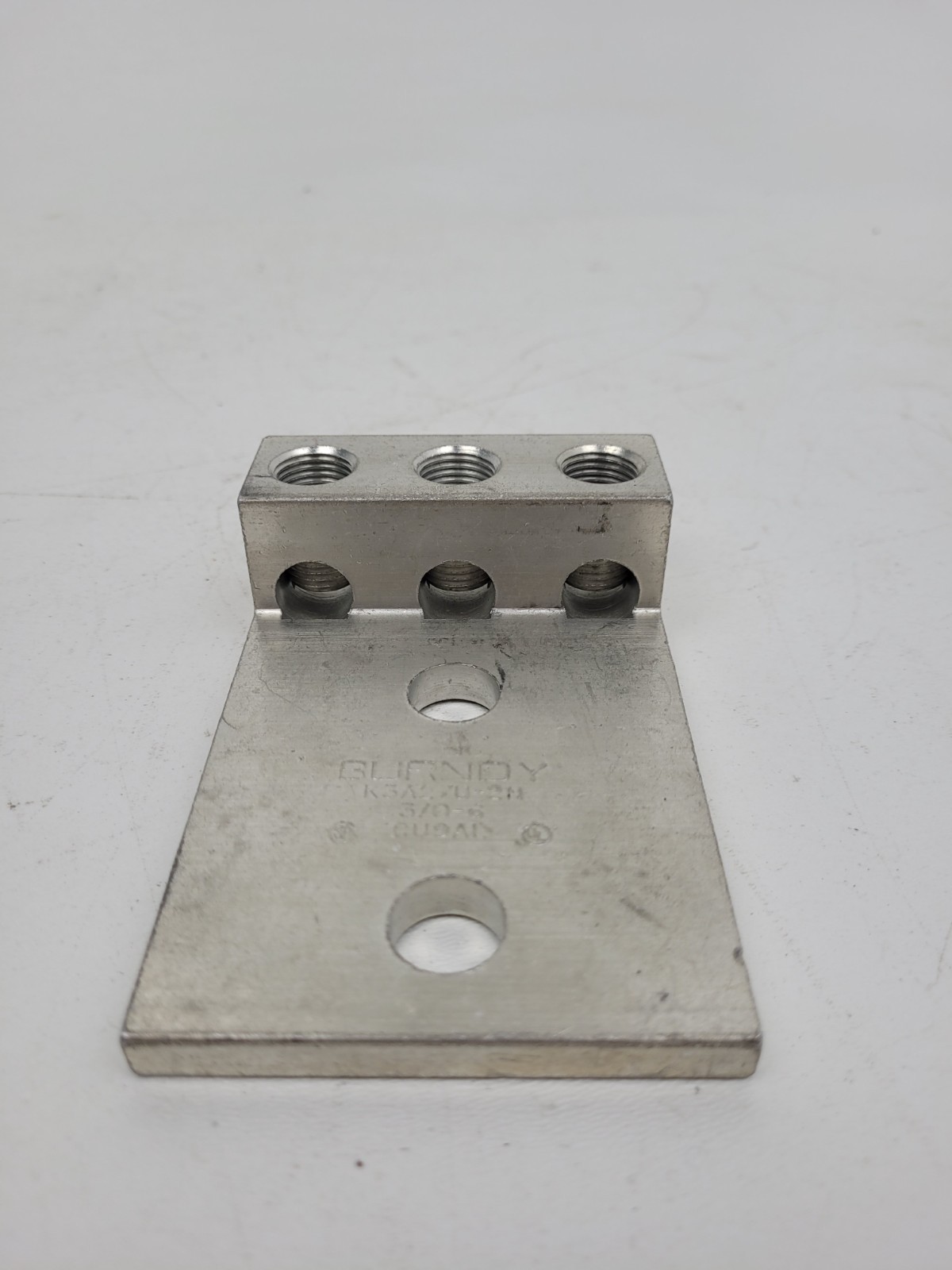 K3A27U-2N Burndy 3/0-6 CU9AL – Next Day Option – New