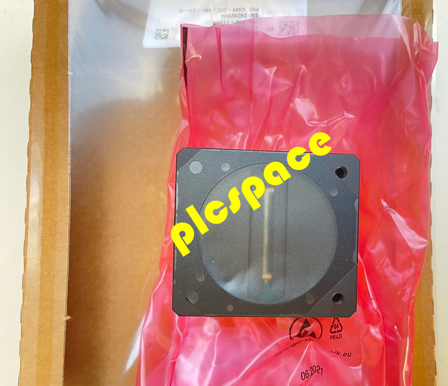 COGNEX CAM-CIC-4KL-24G brand new line-scanning camera Express DHL or FedEx