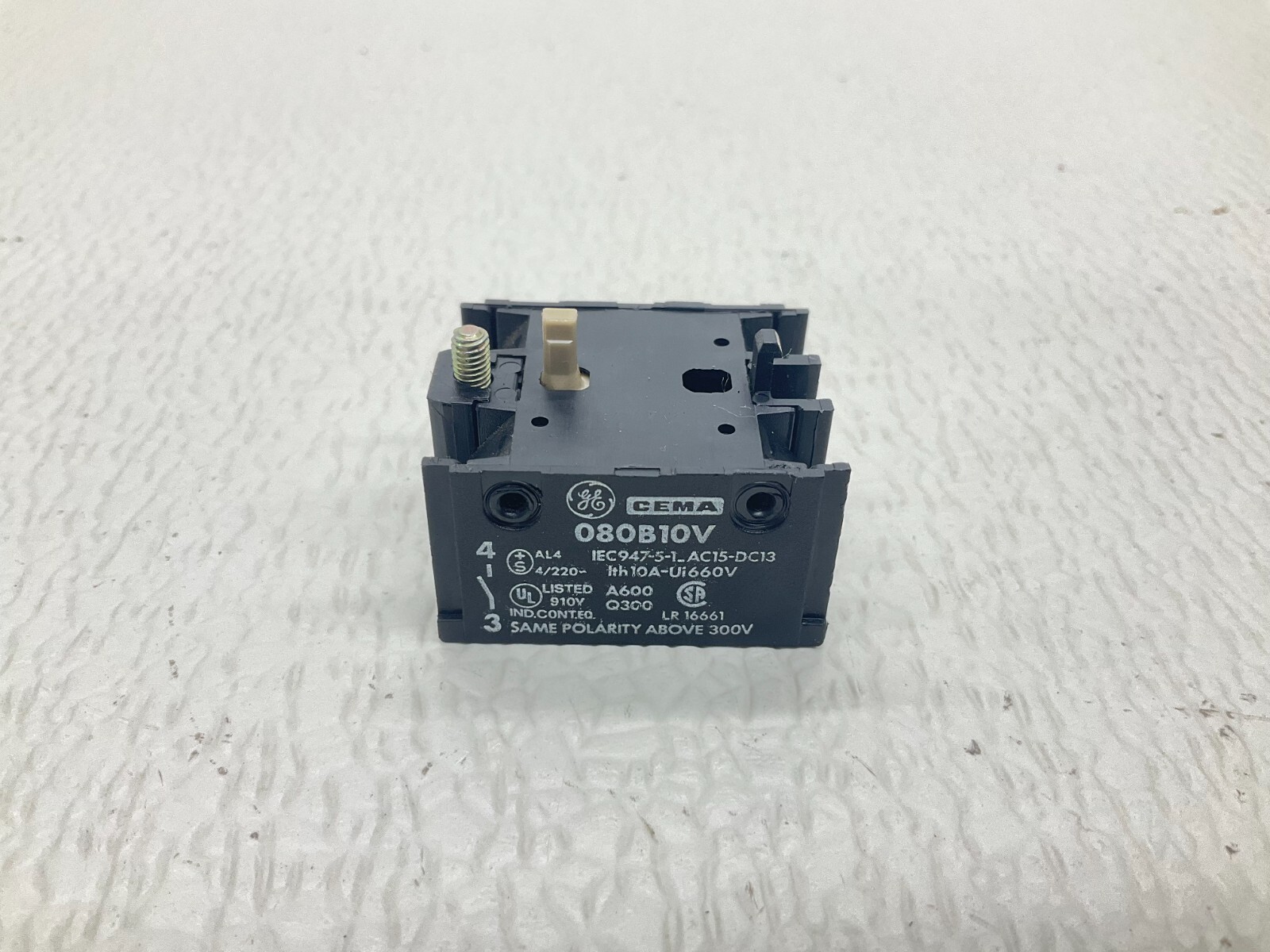 GE General Electric 080B10V Contact Block 10 A 660 V (TBI)