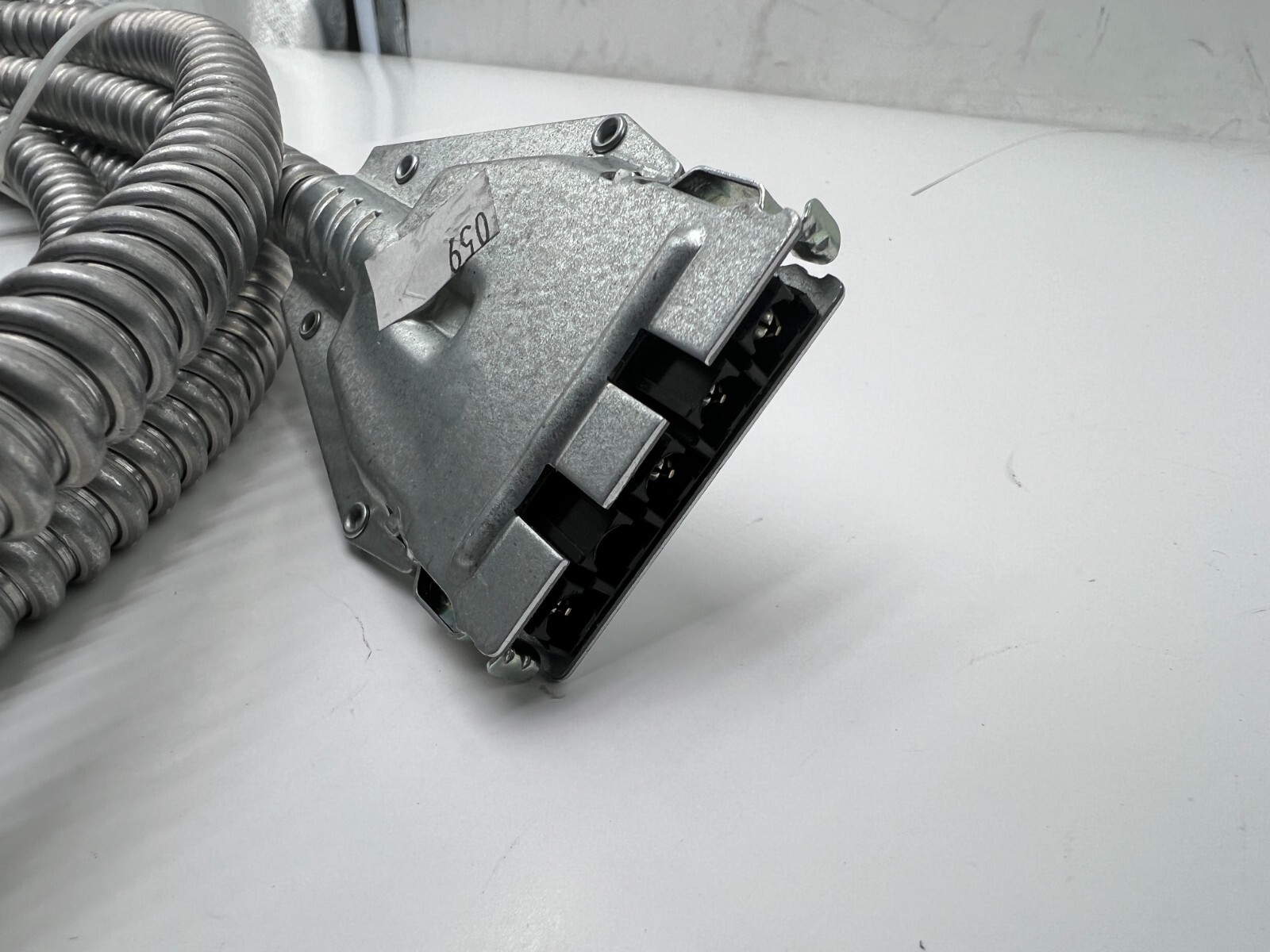 Qty 2 Reloc OFC 277 12/3G Cable Extenders Power Tap